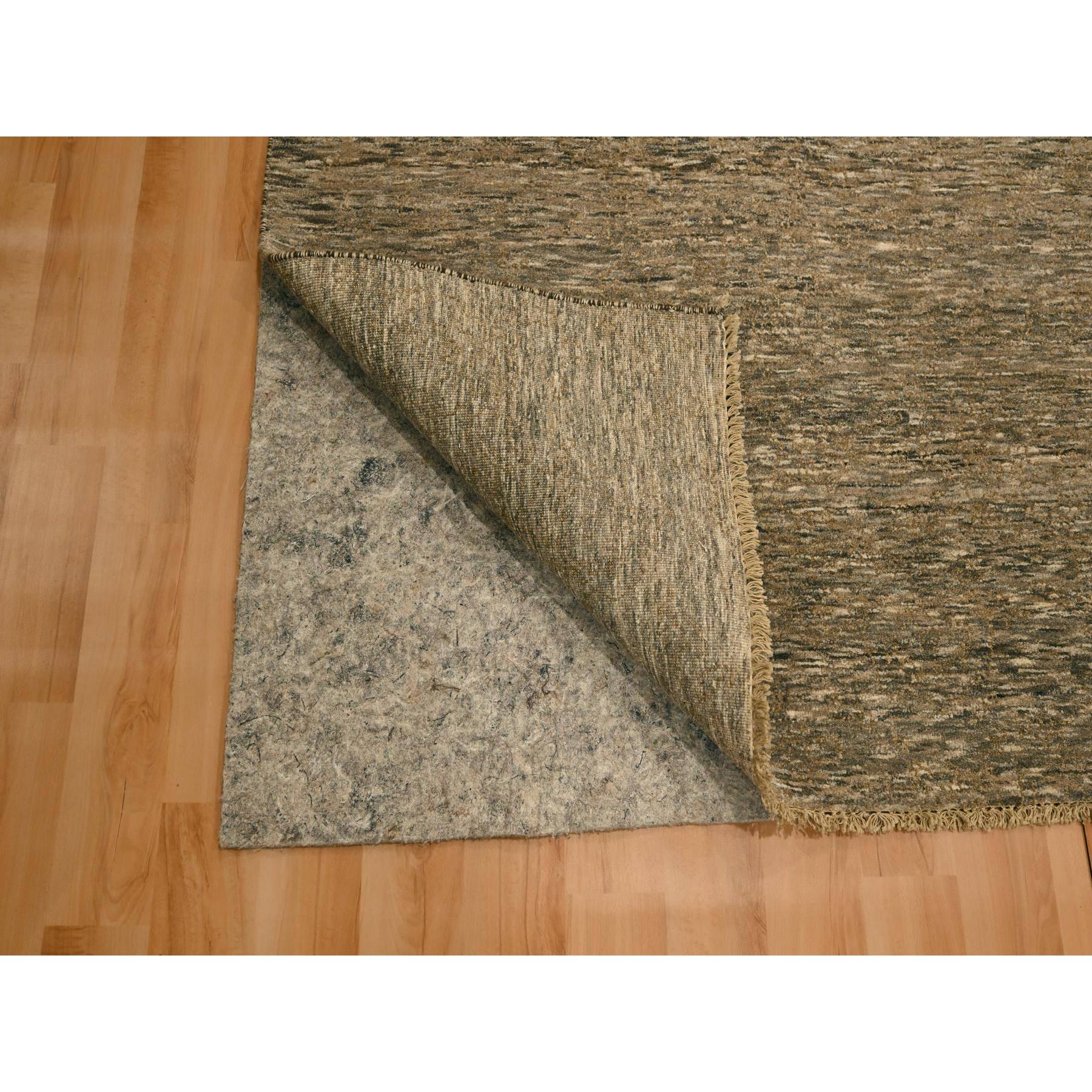 7'6"x10' Bison Brown, Modern Grass Design with Distinct Abrash, Undyed Natural Wool, Tone on Tone, Hand Knotted, Oriental Rug Sh76196