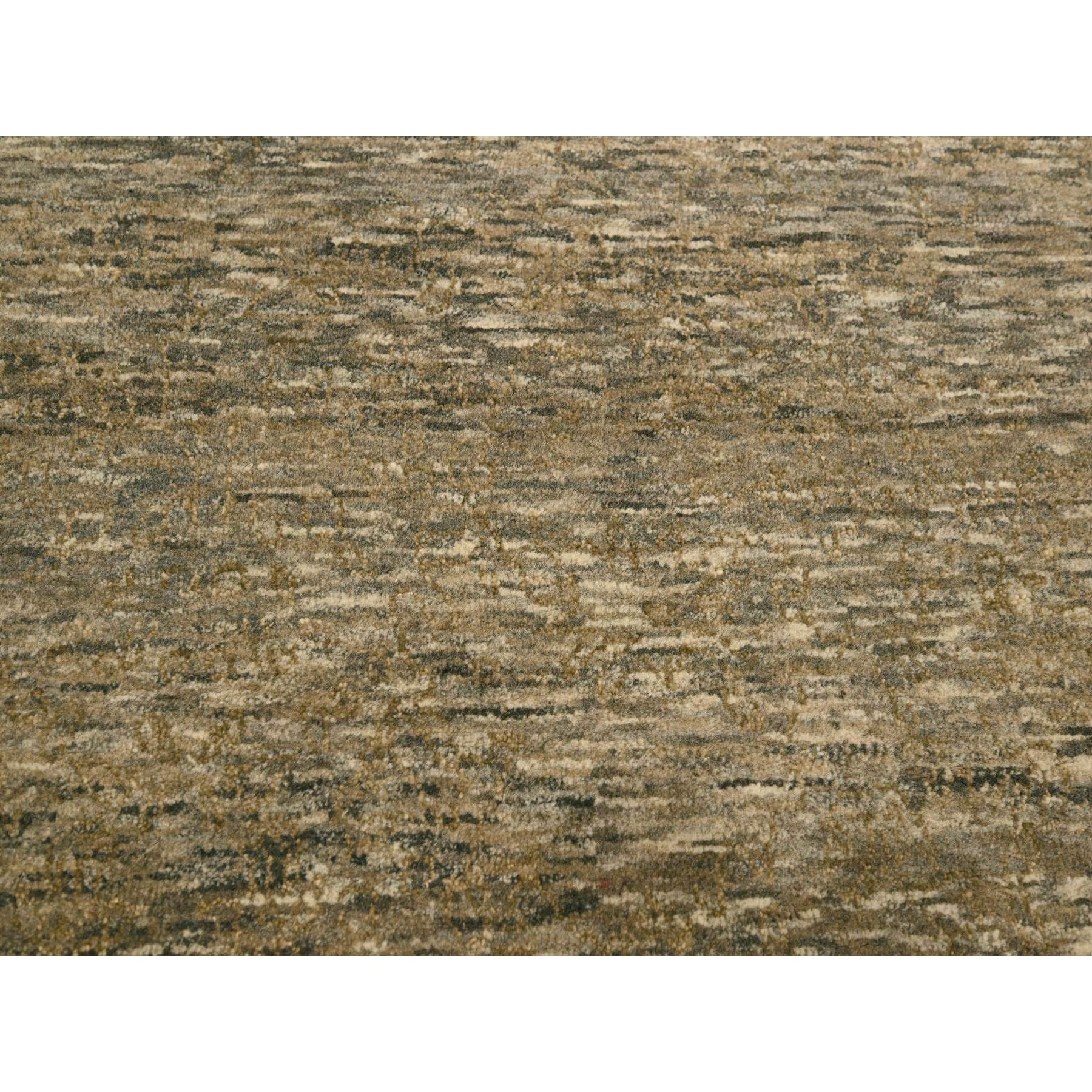 7'6"x10' Bison Brown, Modern Grass Design with Distinct Abrash, Undyed Natural Wool, Tone on Tone, Hand Knotted, Oriental Rug Sh76196