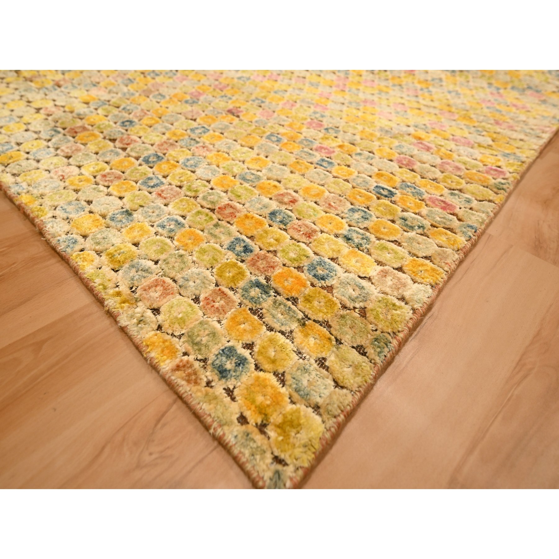 8'10"x12'2" Amber Gold, THE BUTTONS, Sari Silk, Hand Knotted, Soft to the Touch, Oriental Rug Sh76201