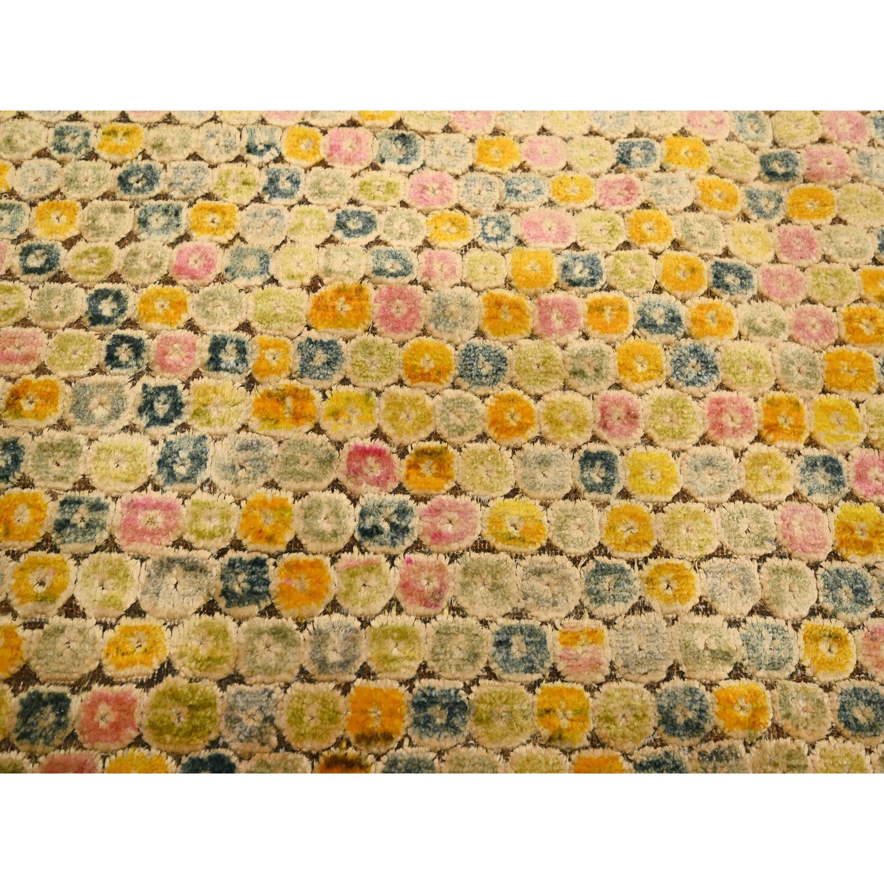 8'10"x12'2" Amber Gold, THE BUTTONS, Sari Silk, Hand Knotted, Soft to the Touch, Oriental Rug Sh76201