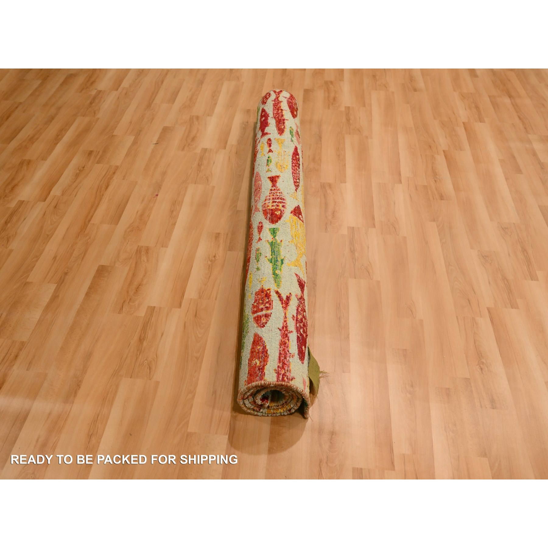 4'7"x6'1" Laurel Green with Red, Oceanic Fish Pattern, Wool and Sari Silk, Soft Pile, Hand Knotted, Oriental Rug Sh76205