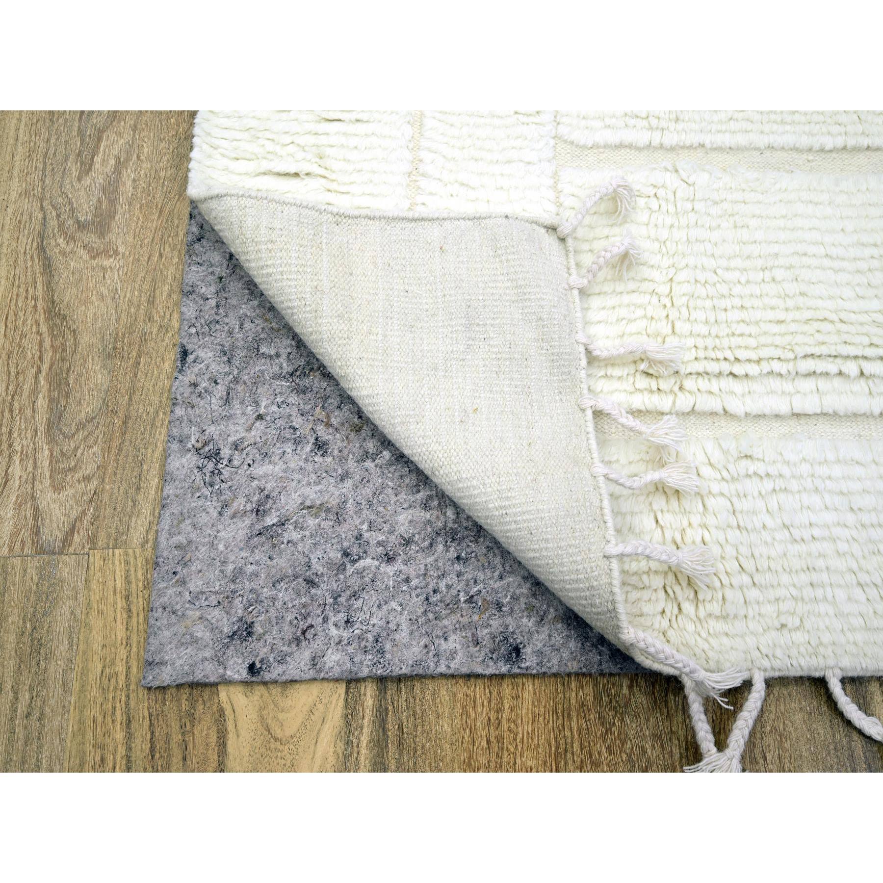 10'1"x14' Pearl White, Moroccan Weave with Grid Design, Solid, Textured Wool, Hand Knotted, Oriental Rug Sh76211