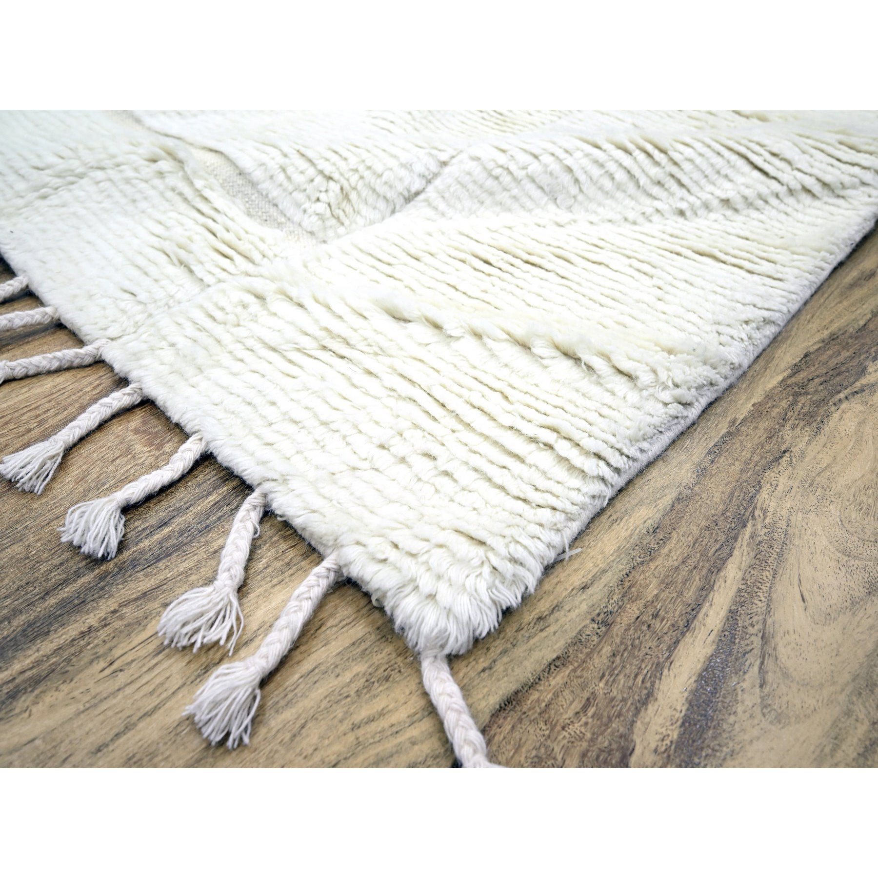 10'1"x14' Pearl White, Moroccan Weave with Grid Design, Solid, Textured Wool, Hand Knotted, Oriental Rug Sh76211