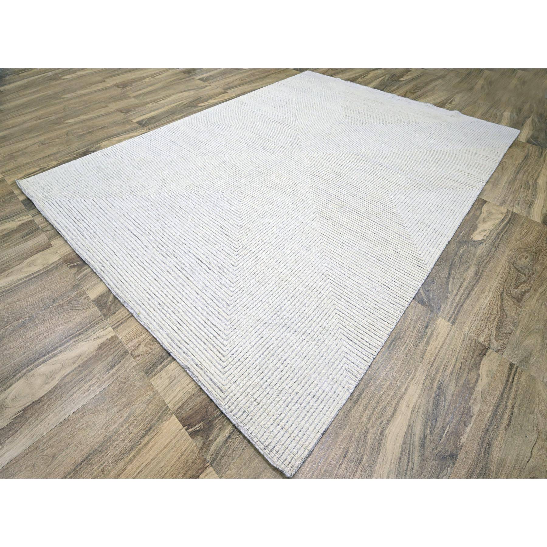 9'x12'1" Alabaster White, Geometric Variegated Line Design, 100% Wool, Hand Knotted, Oriental Rug Sh76213