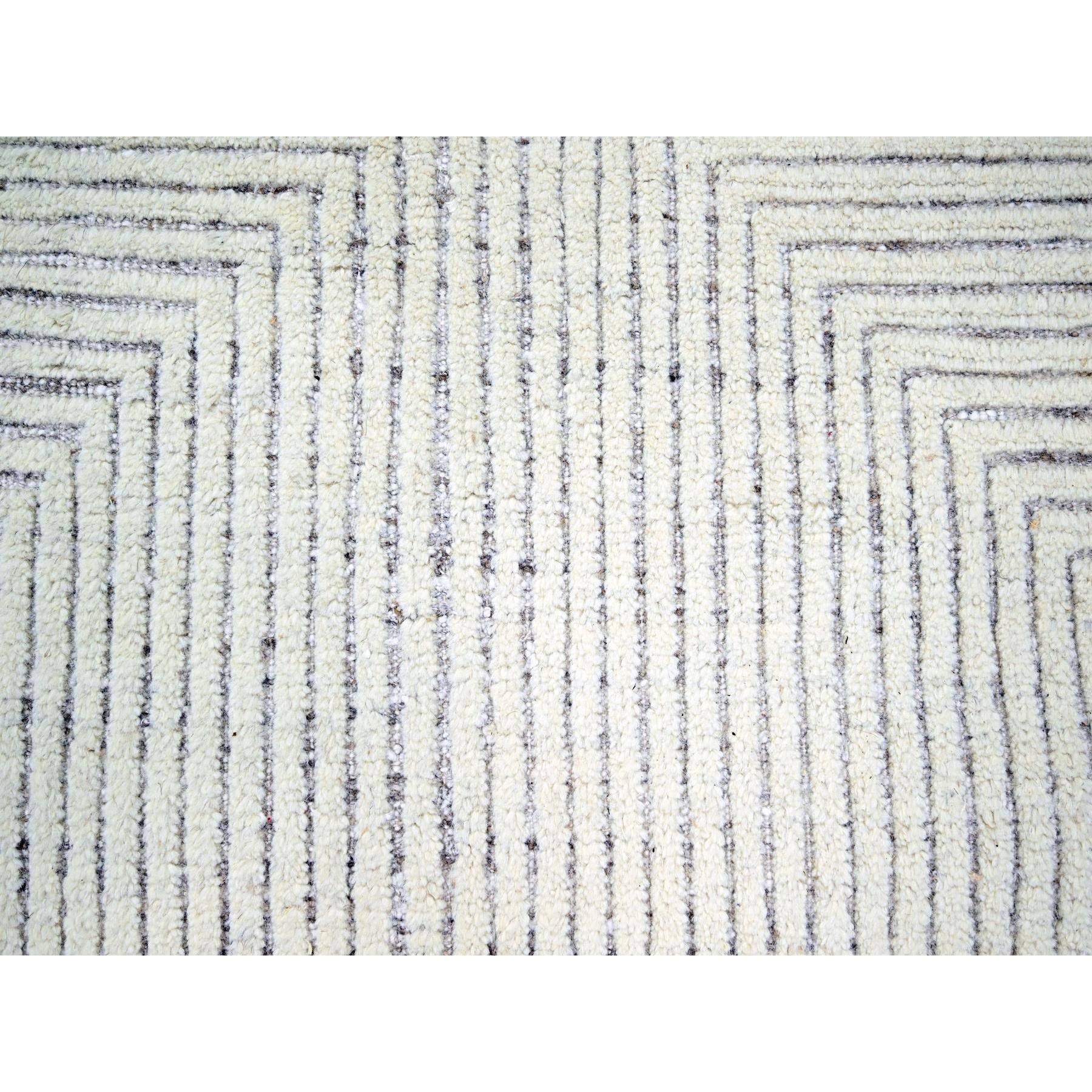 9'x12'1" Alabaster White, Geometric Variegated Line Design, 100% Wool, Hand Knotted, Oriental Rug Sh76213