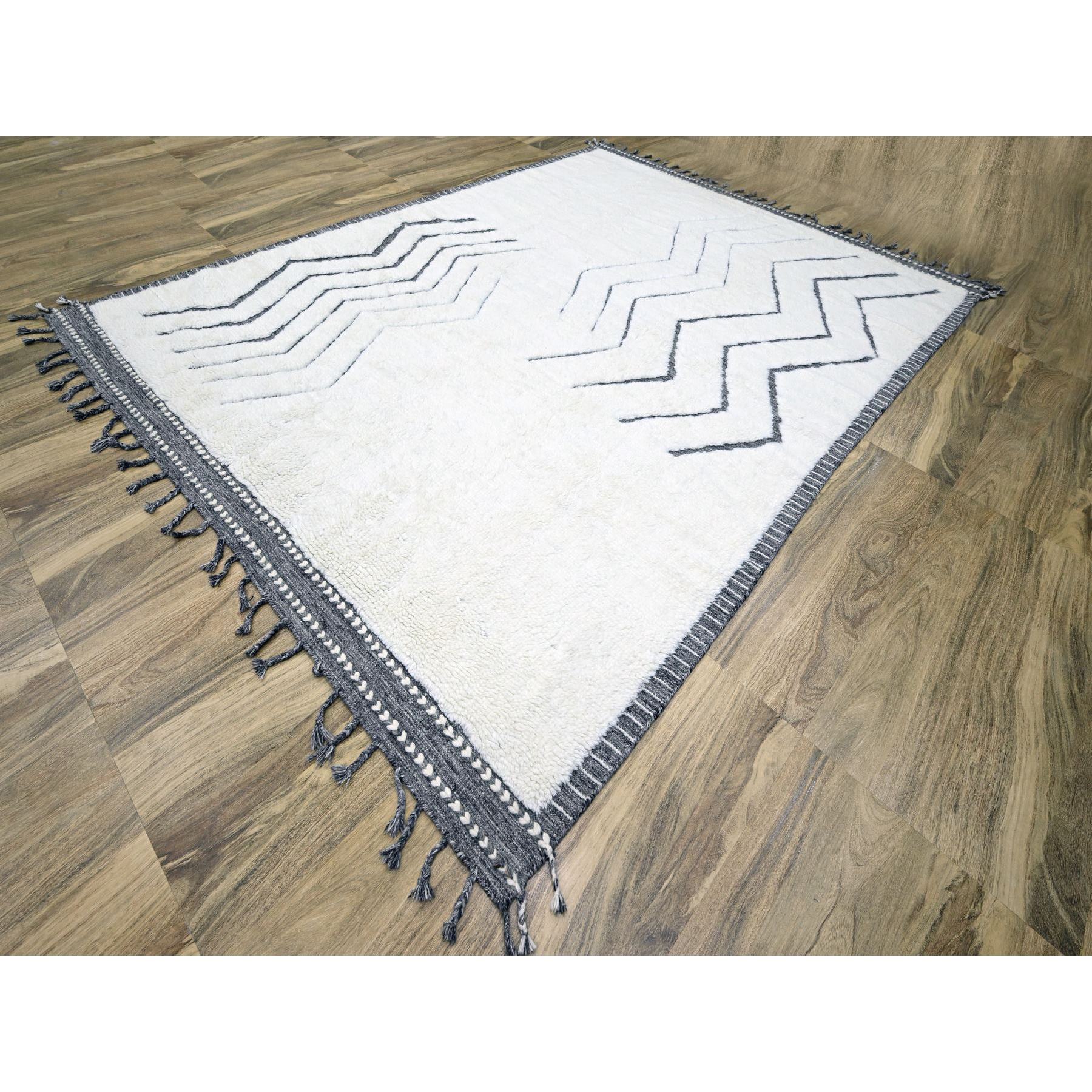 9'2"x12'1" Daisy White, Moroccan Weave with Geometric Line Design, Modern, Textured Pile, Natural Undyed Wool, Shabby Chic, Hand Knotted, Oriental Rug Sh76222