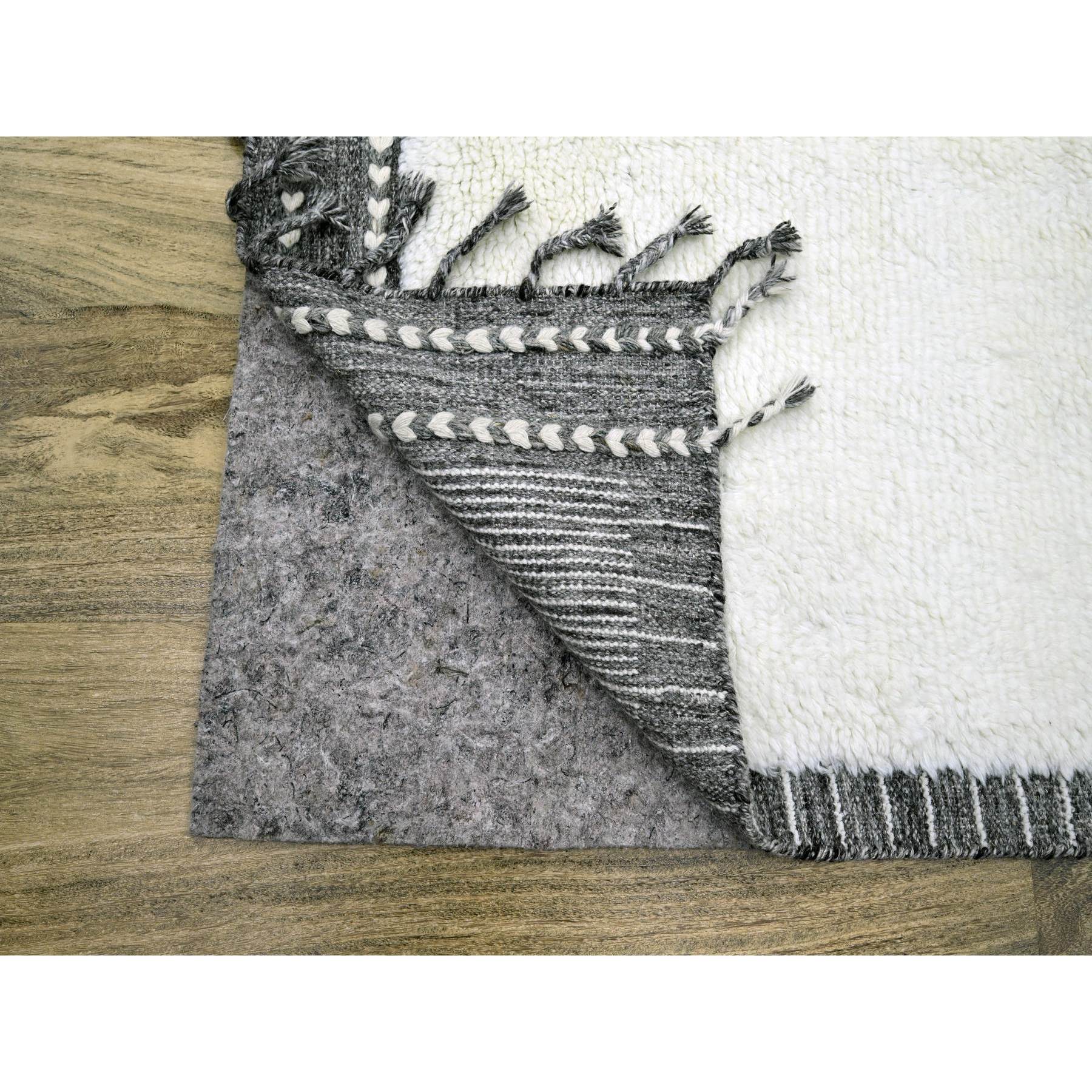 9'2"x12'1" Daisy White, Moroccan Weave with Geometric Line Design, Modern, Textured Pile, Natural Undyed Wool, Shabby Chic, Hand Knotted, Oriental Rug Sh76222