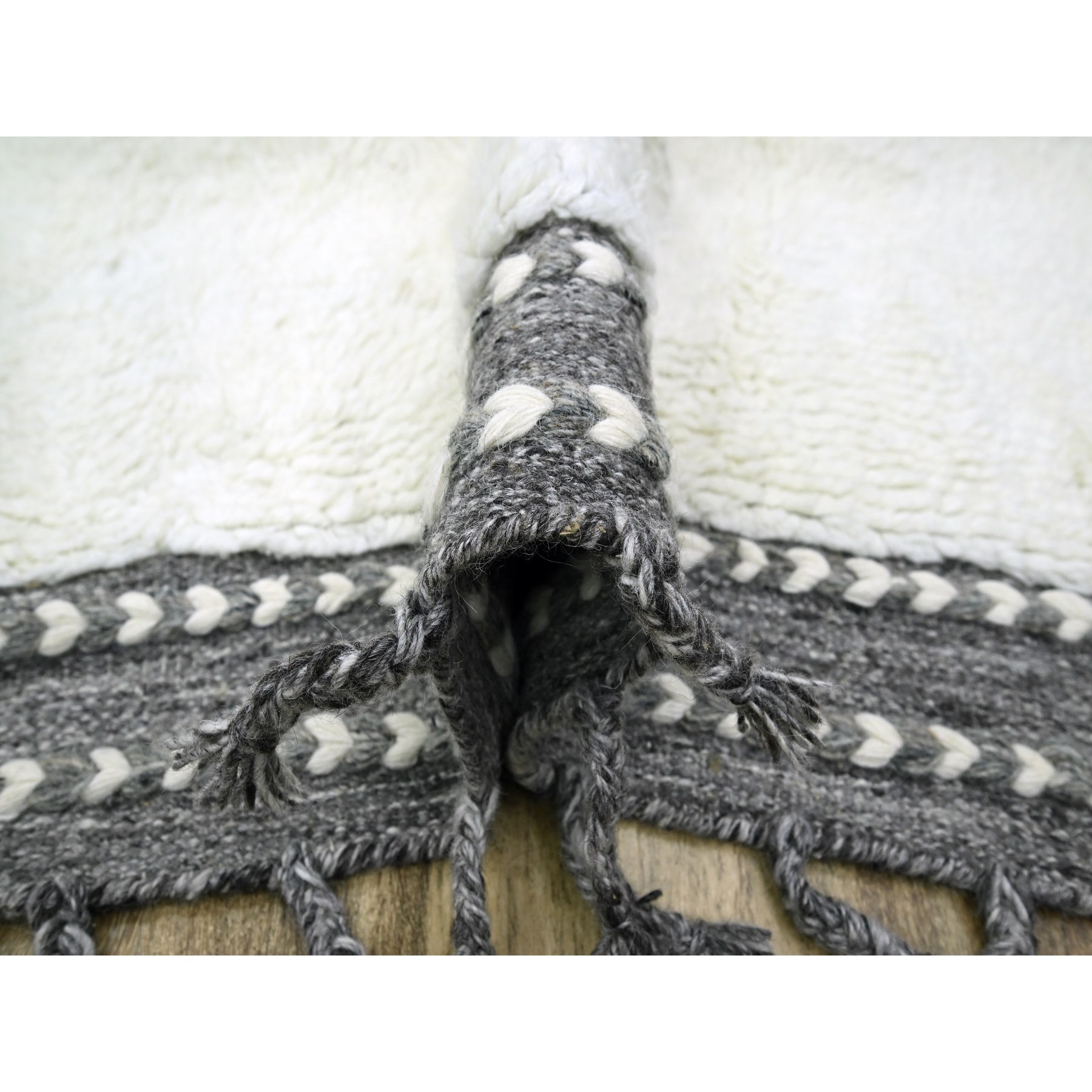 9'2"x12'1" Daisy White, Moroccan Weave with Geometric Line Design, Modern, Textured Pile, Natural Undyed Wool, Shabby Chic, Hand Knotted, Oriental Rug Sh76222