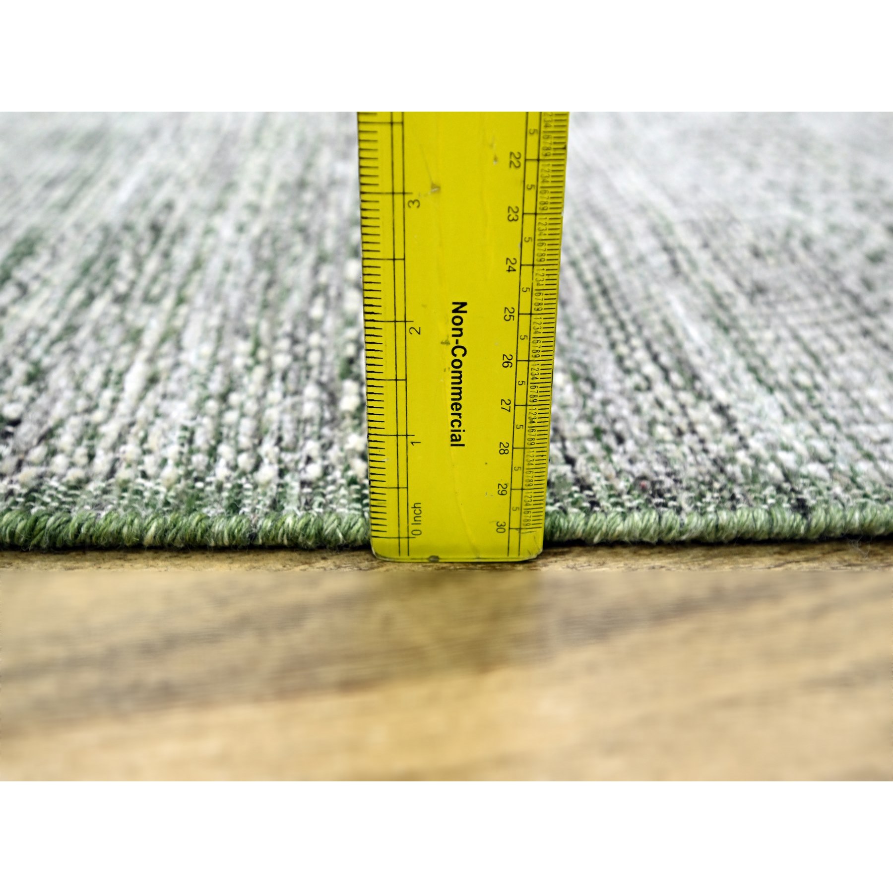 2'x3' Powder White with Hunter Green, Oxidized and Distressed Grass Design with Exposed Warps, 100% Wool, Hand Knotted, Mat, Sample, Oriental Rug Sh76256