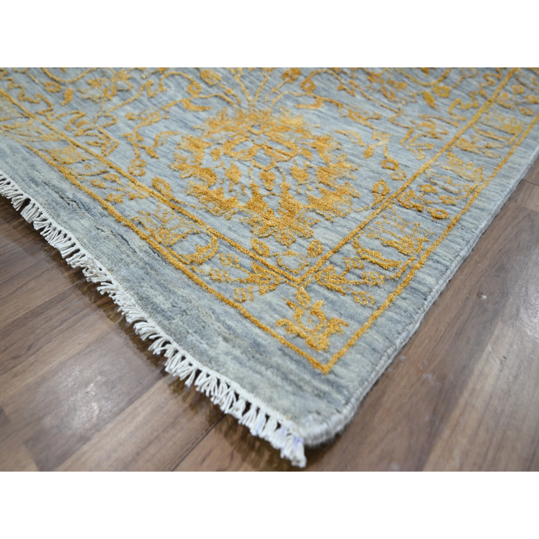 10'x14' Misty Gray with Gold, Tone on Tone, Persian Influence Design, Hand Knotted, Wool & Silk, Oriental Rug Sh76312