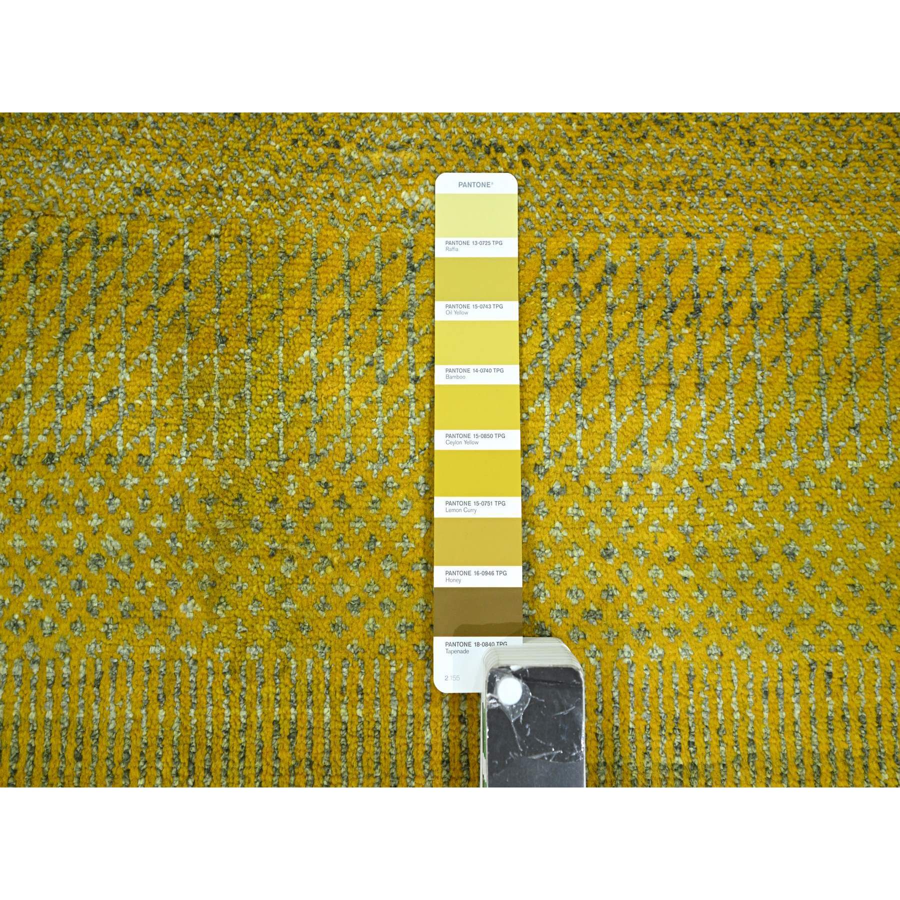 8'10"x12'5" Celylon Yellow, Modern Grass Design, Wool and Silk, Hand Knotted, Borderless, Denser Weave, Tone on Tone, Lush and Plush, Oriental Rug Sh76324
