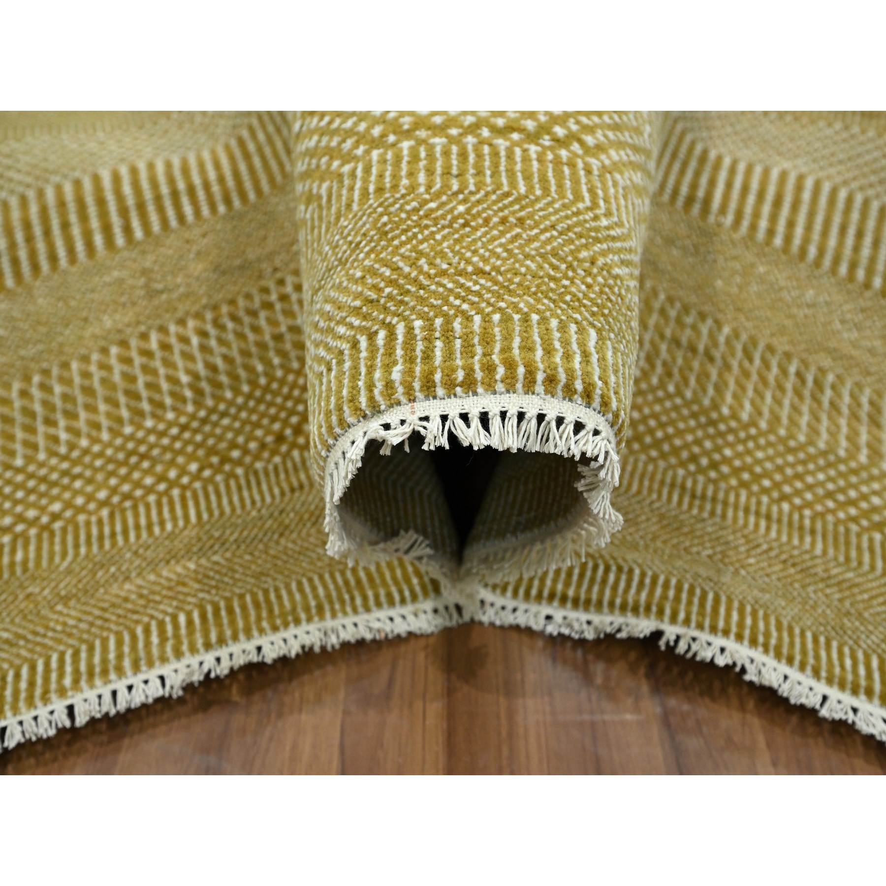 9'x12' Ecru Brown, Modern Grass Design, Borderless, Denser Weave, Tone on Tone, Wool and Silk, Lush and Plush, Hand Knotted, Oriental Rug Sh76329