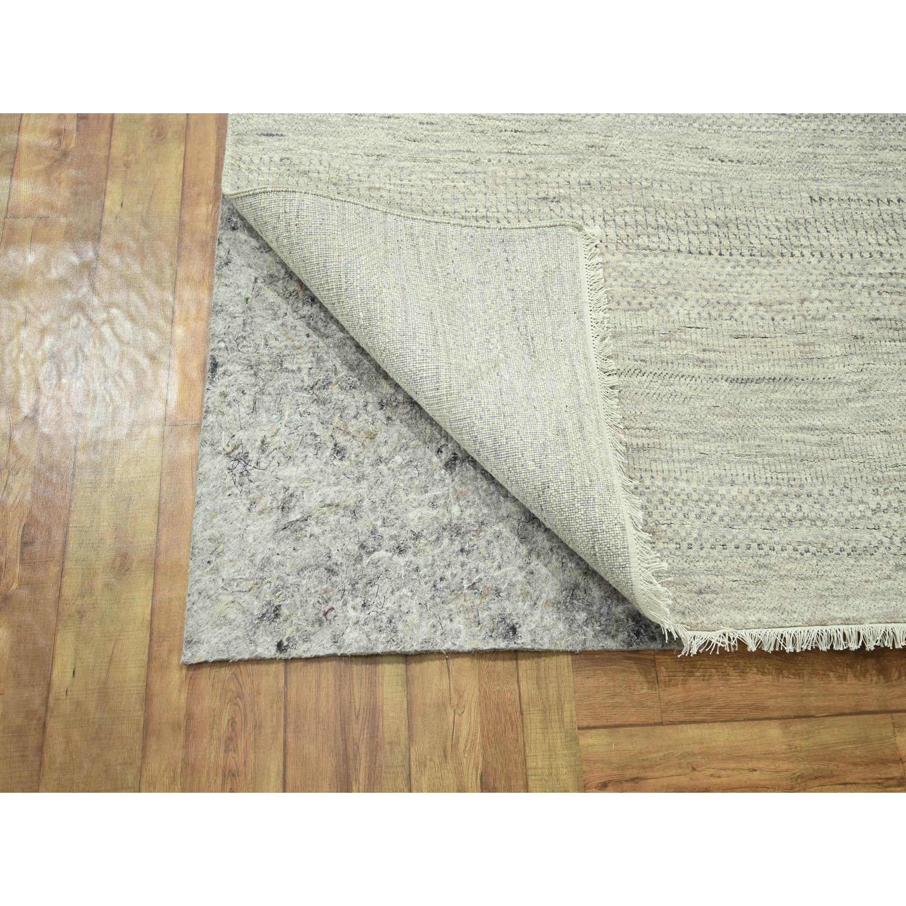 10'x14' Bone White, Modern Grass Design, Hand Knotted, Borderless, Denser Weave, Tone on Tone, Wool and Silk, Lush and Plush, Oriental Rug Sh76335