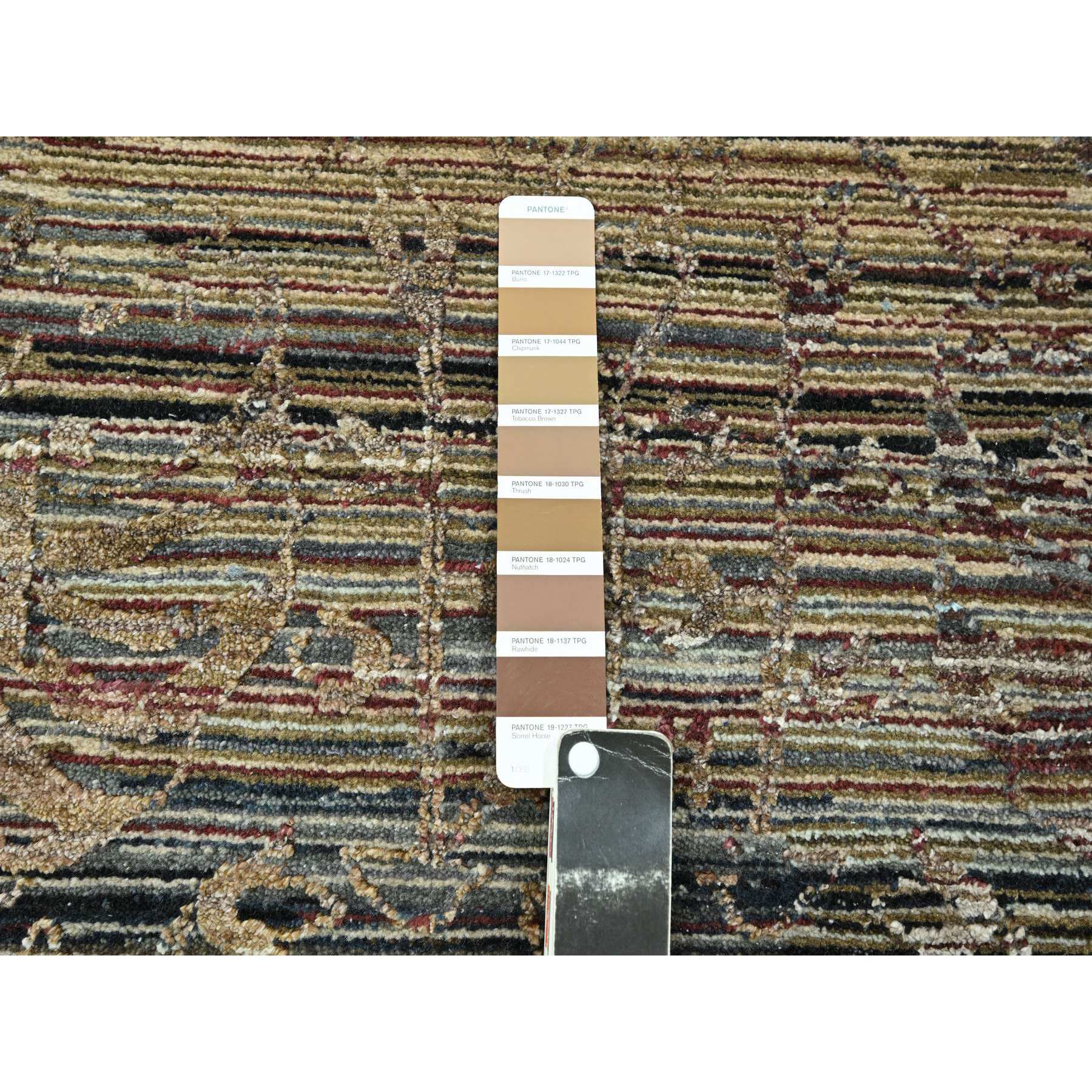 8'10"x12' Chipmunk Brown, Erased and Broken Line Design, Wool & Silk, Hand Knotted, Hi and Low, Oriental Rug Sh76337