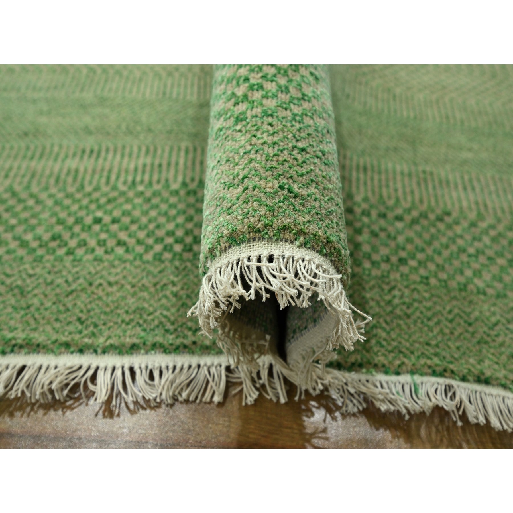 8'1"x10'3" Peppermint Green, Modern Grass Design, Hand Knotted, Denser Weave, Tone on Tone, Borderless, Wool and Silk, Lush and Plush, Oriental Rug Sh76343