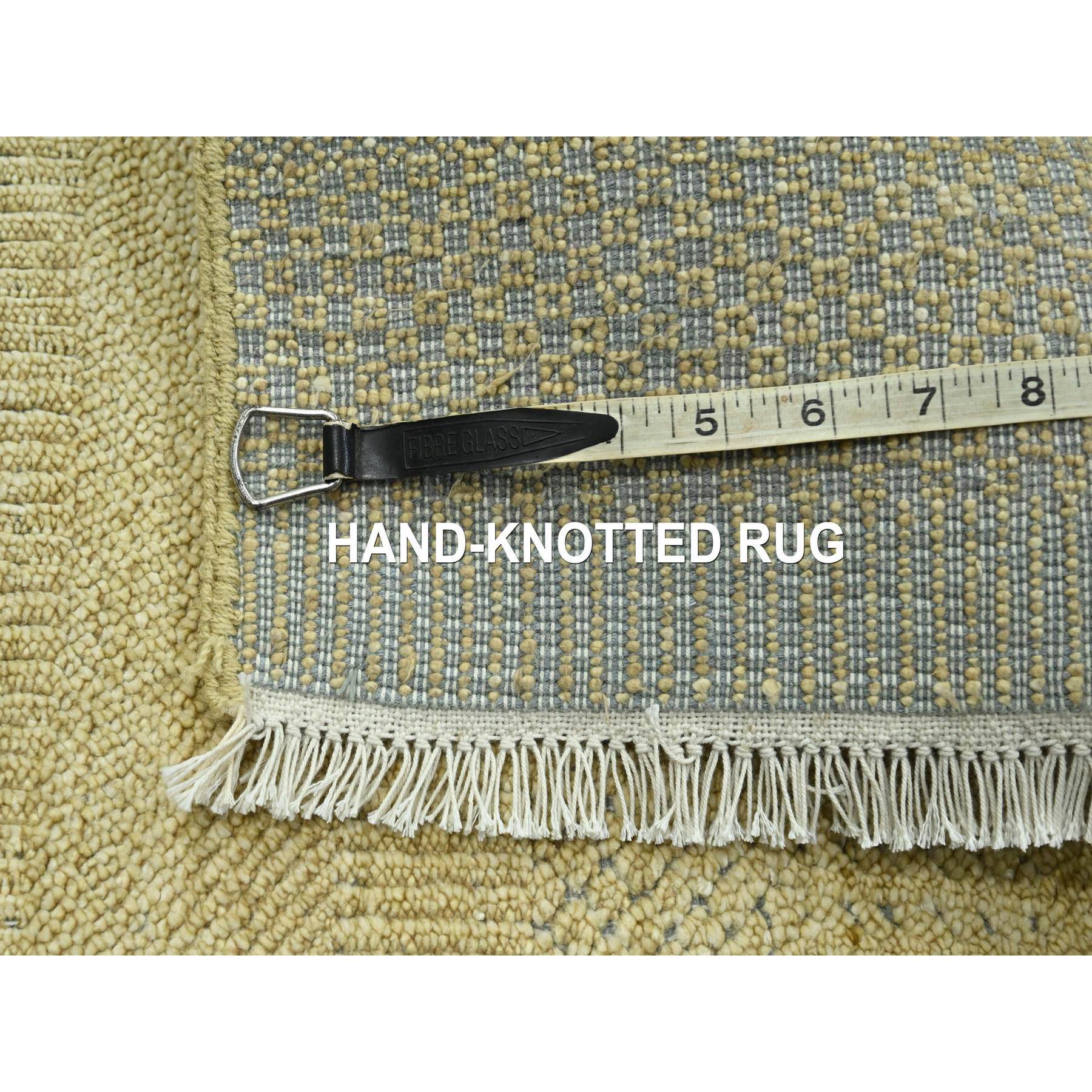 2'x2' Ecru Brown, Modern Grass Design, Wool and Silk, Hand Knotted, Denser Weave, Tone on Tone, Lush and Plush, Sample, Mat, Square, Oriental Rug Sh76353