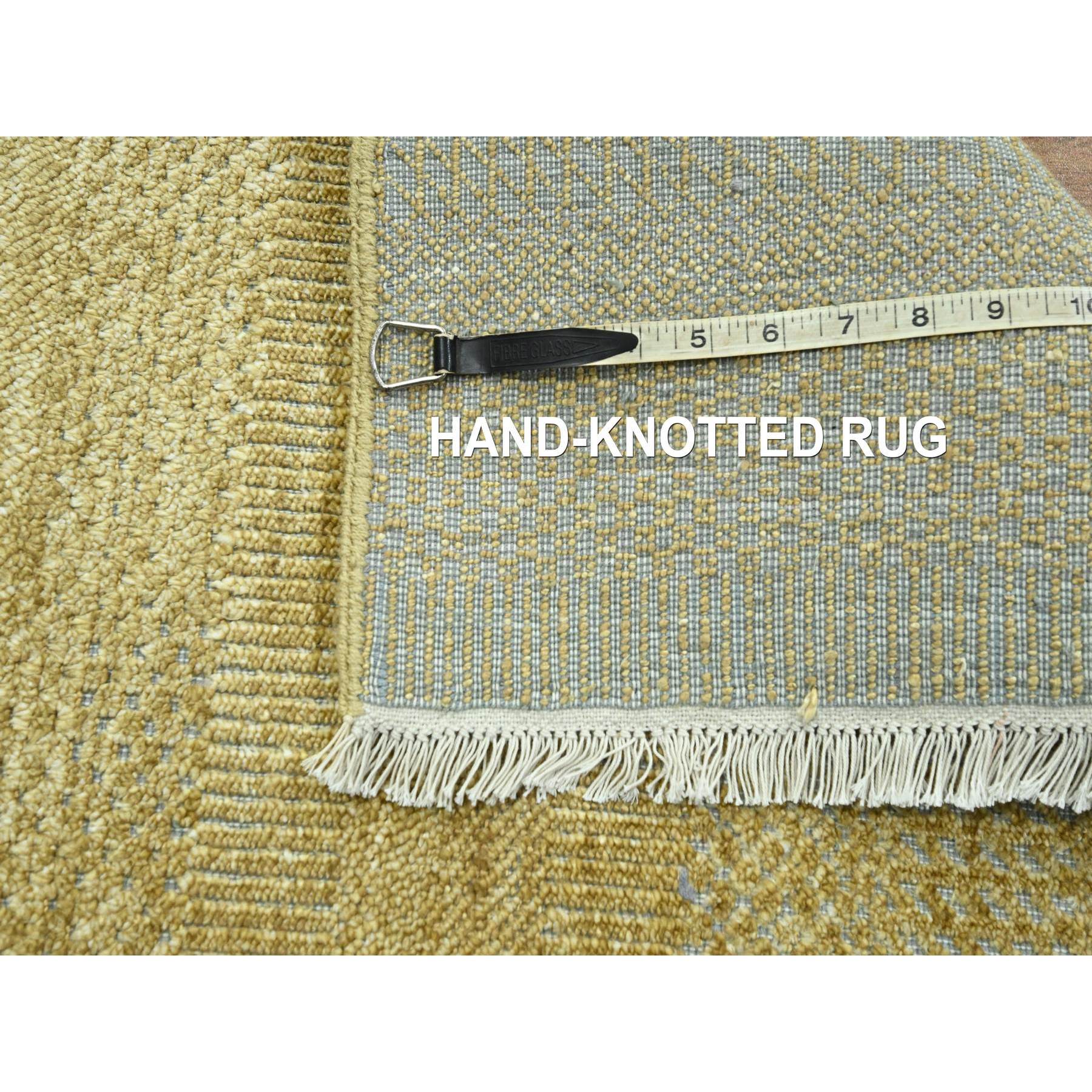 2'x2' Honey Brown, Modern Grass Design, Wool and Silk, Hand Knotted, Denser Weave, Tone on Tone, Lush and Plush, Sample, Mat, Square, Oriental Rug Sh76354
