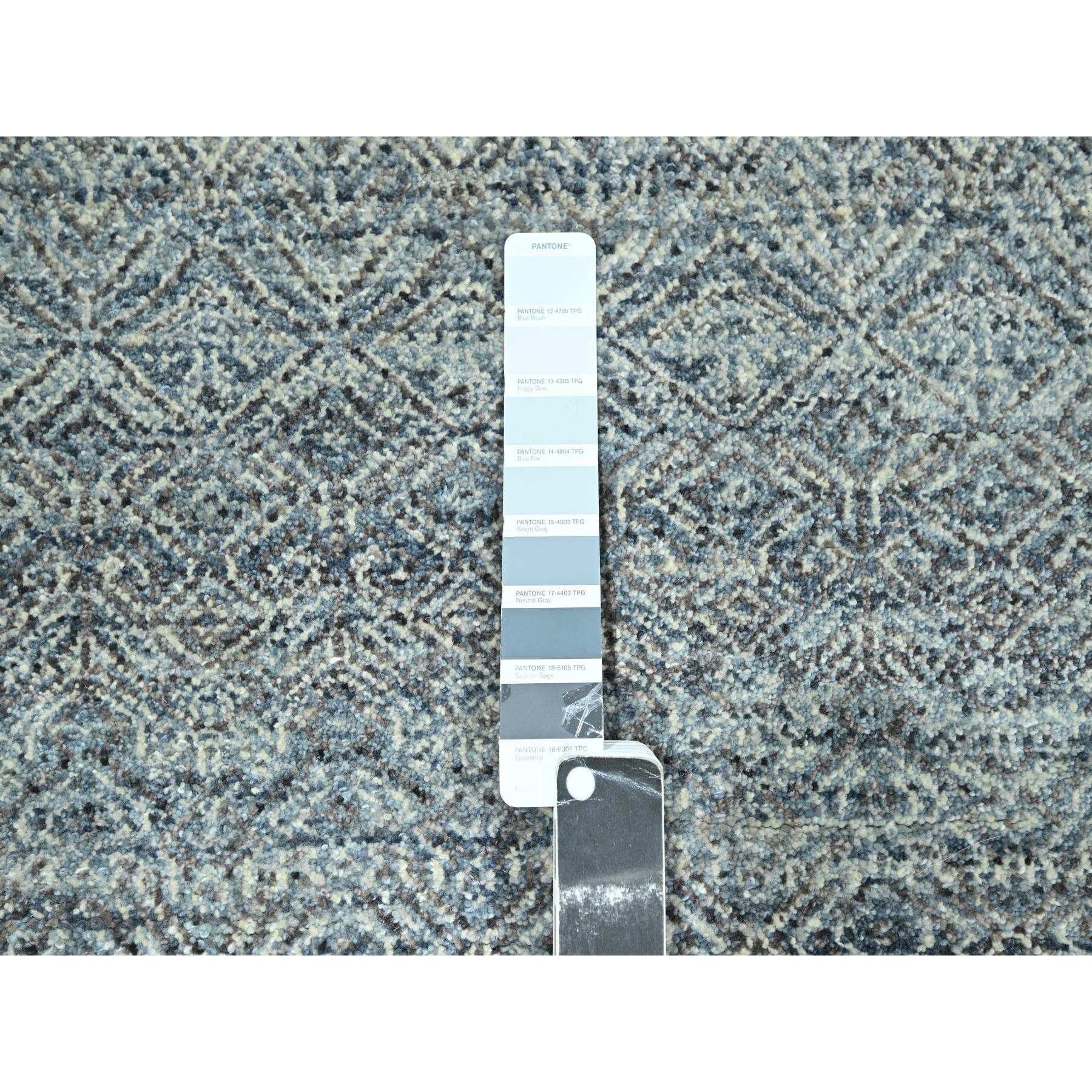9'x11'10" Silver Blue, Kohinoor Herat Pattern, Small Geometric Repetitive Diamond Design, Soft and Shiny Wool, Hand Knotted, Oriental Rug Sh76387
