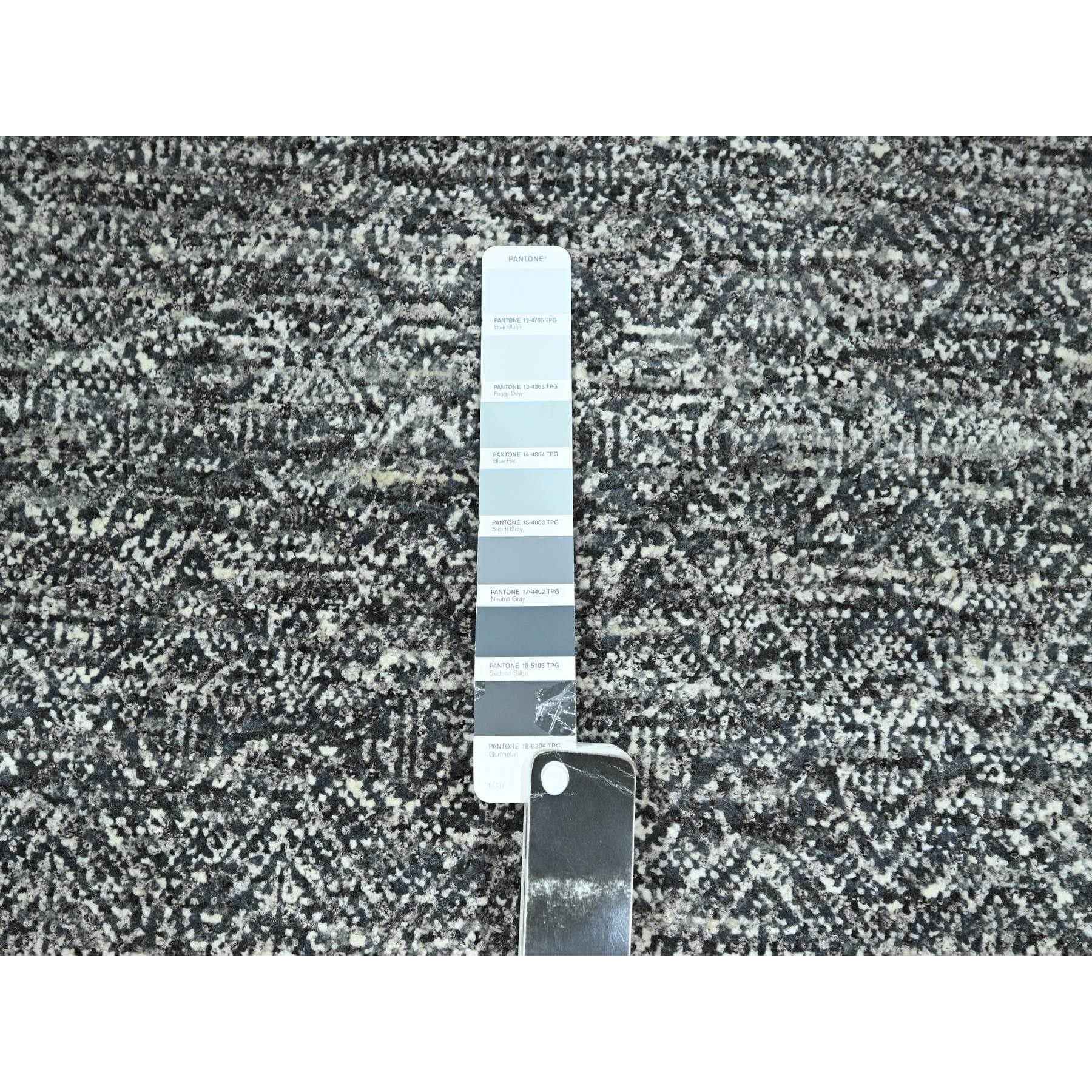 2'7"x9'10" Anchor Gray, Kohinoor Herat Pattern, Small Geometric Repetitive Diamond Design, Soft Wool, Tone On Tone, Hand Knotted, Runner, Oriental Rug Sh76411