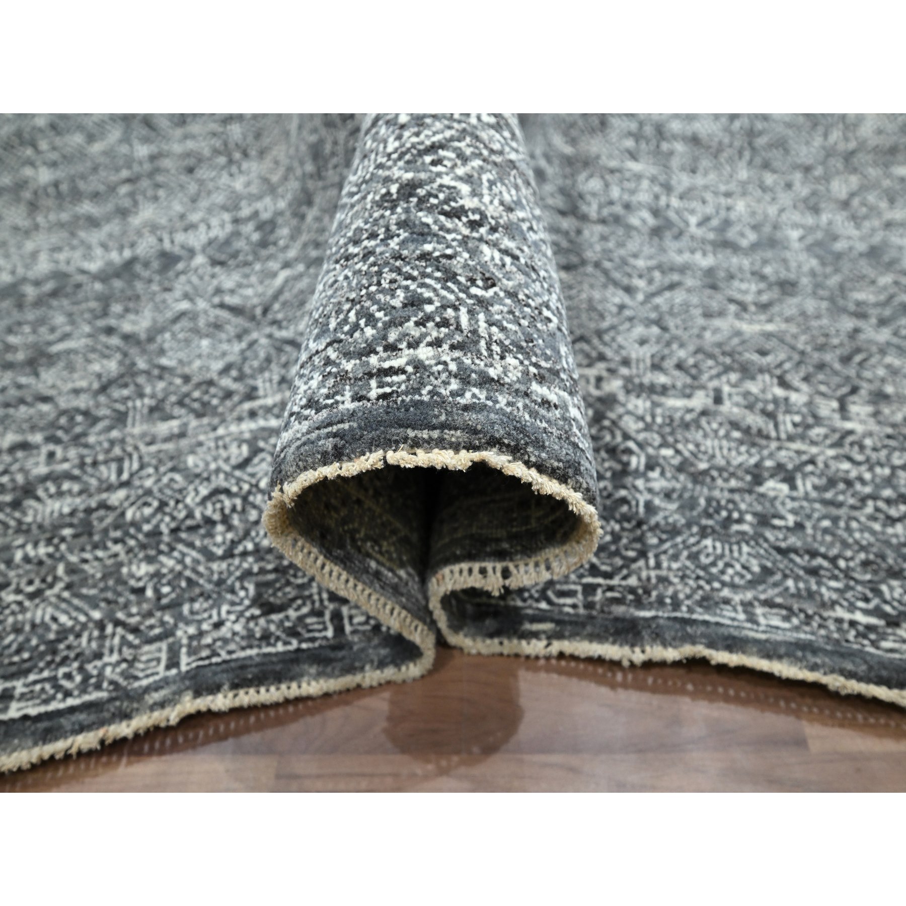 9'2"x12'1" Pebble Gray, Geometric Garden Pattern, Agra, Tone on Tone, Dense Weave, Hand Knotted, Pure Wool, Oriental Rug Sh76426