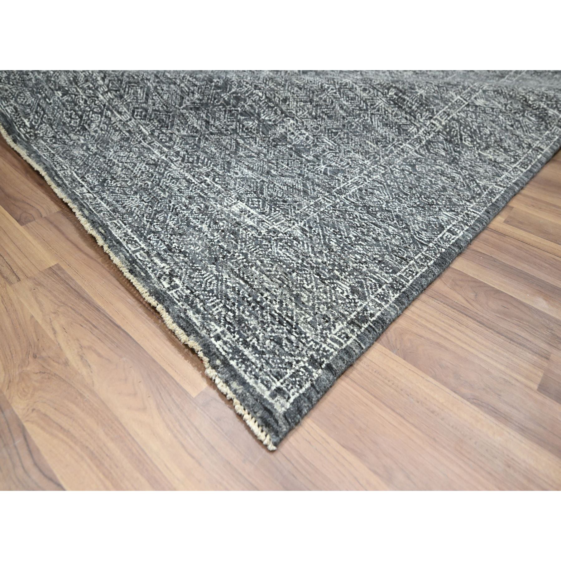 9'2"x12'1" Pebble Gray, Geometric Garden Pattern, Agra, Tone on Tone, Dense Weave, Hand Knotted, Pure Wool, Oriental Rug Sh76426
