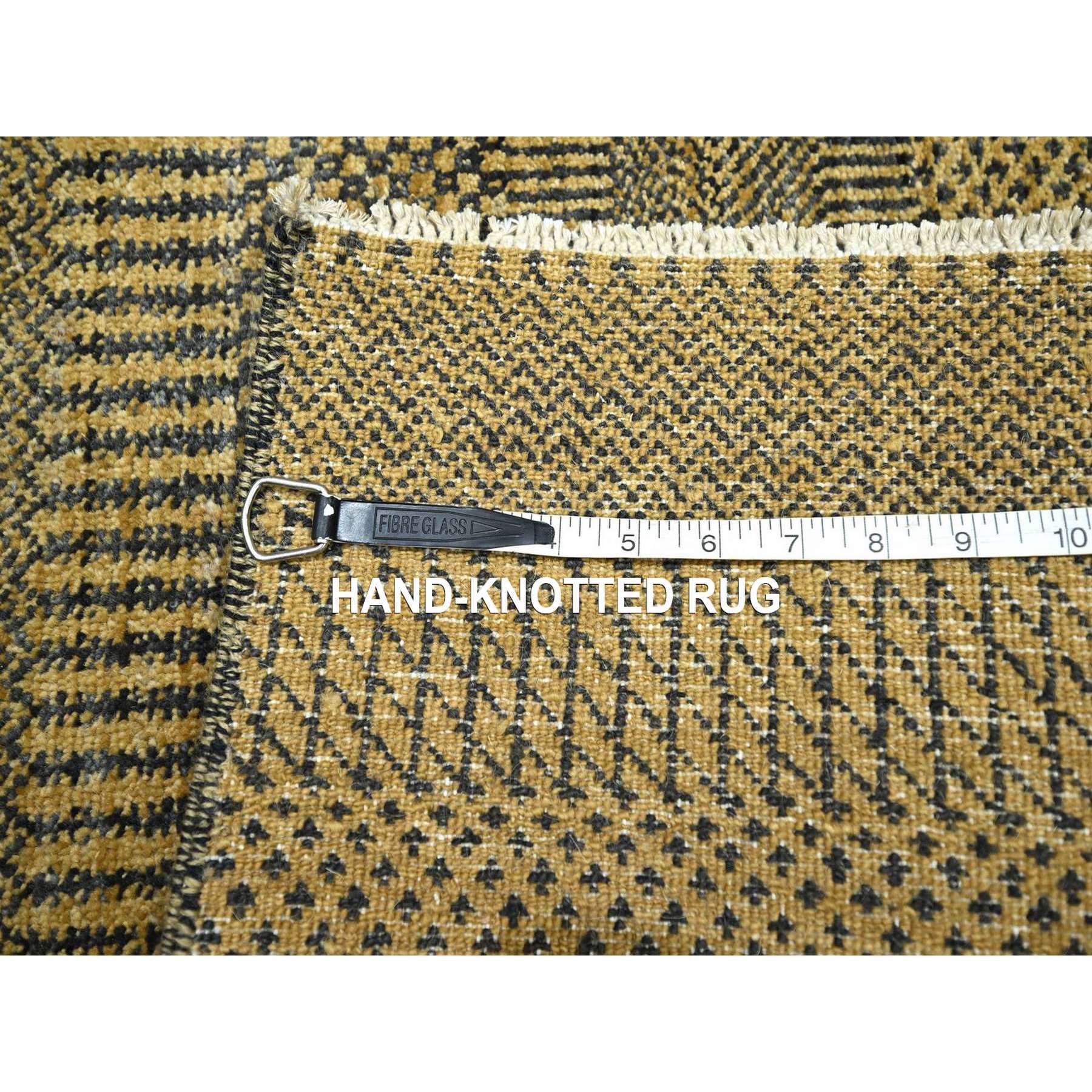 2'x3' Light Brown, Modern Grass Design, Hand Knotted, Wool with touch of Silk, Lush and Plush, Tone on Tone, Sample, Mat, Oriental Rug Sh76460