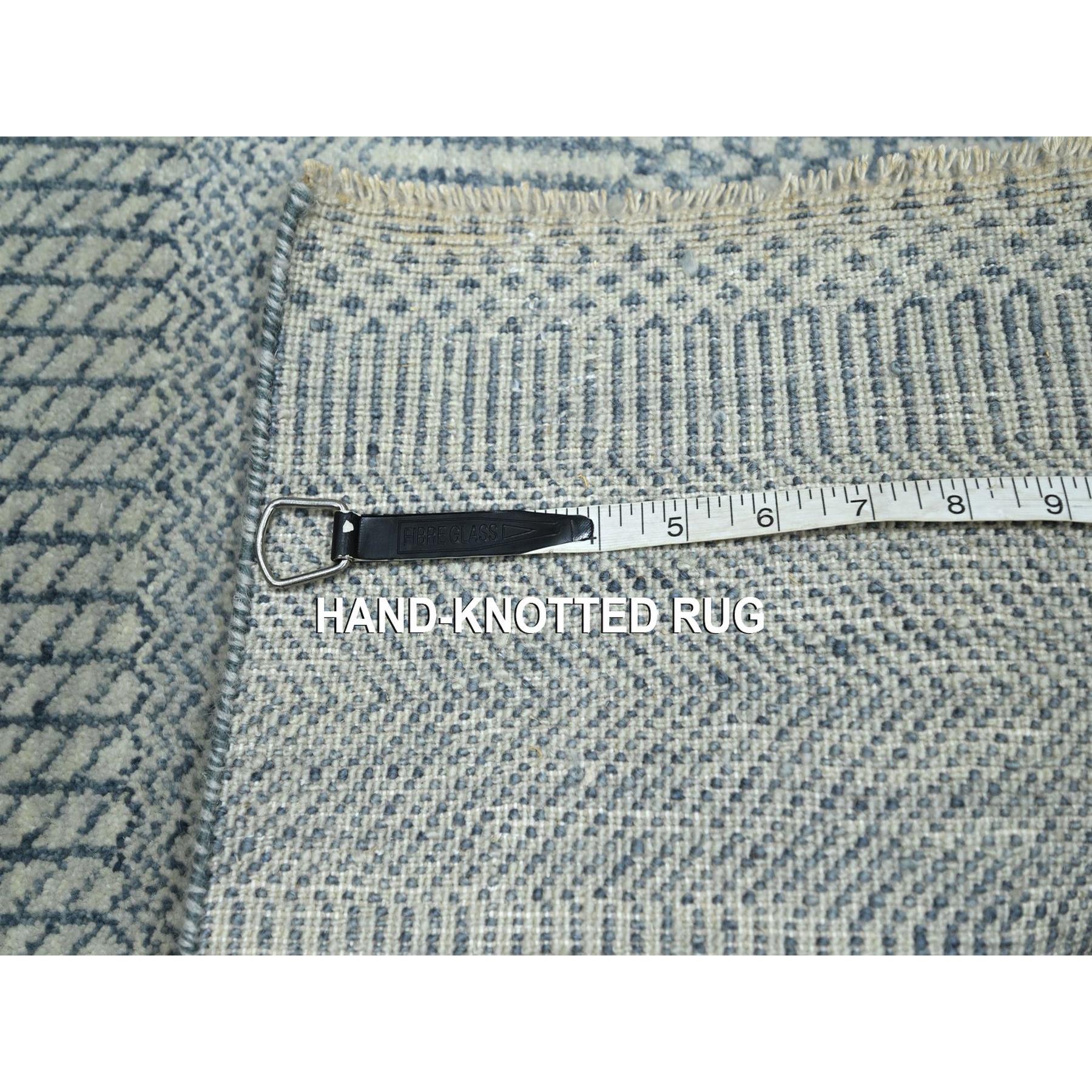 2'x3' Light Blue, Modern Grass Design, Hand Knotted, Wool with touch of Silk, Tone on Tone, Lush and Plush, Sample, Mat, Oriental Rug Sh76472