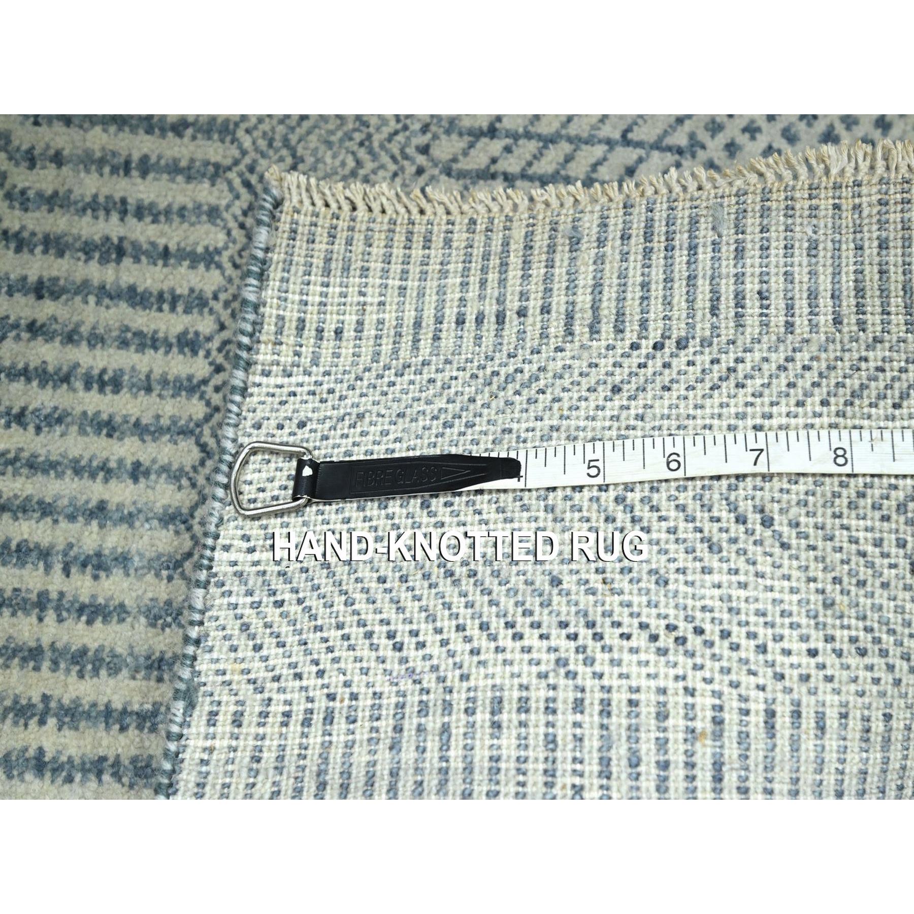 2'x3' Sapphire Blue, Wool with touch of Silk, Tone on Tone, Lush and Plush, Sample, Modern Grass Design, Hand Knotted, Mat, Oriental Rug Sh76473