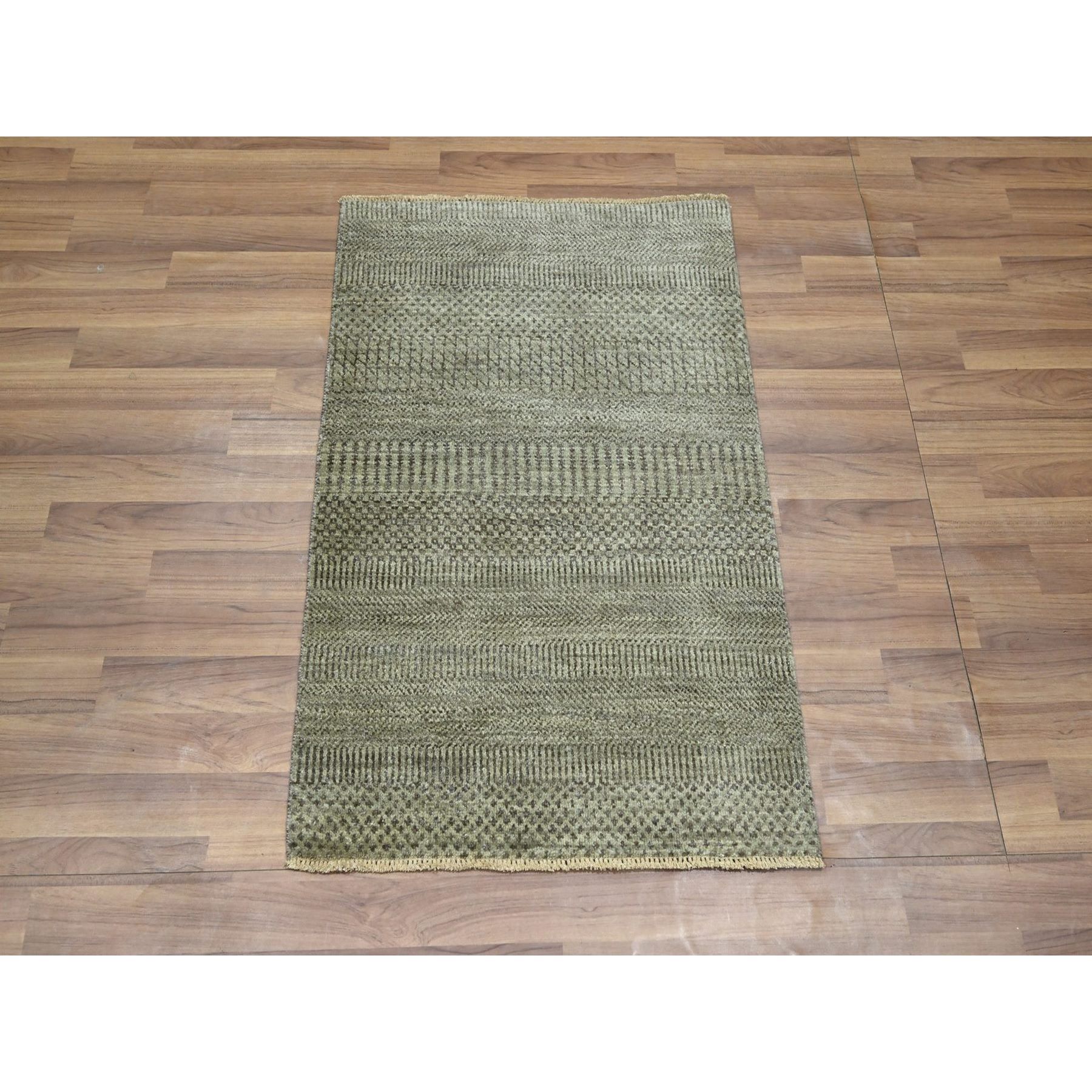 2'x3' Light Brown, Wool with touch of Silk, Tone on Tone, Lush and Plush, Sample, Modern Grass Design, Hand Knotted, Mat, Oriental Rug Sh76482