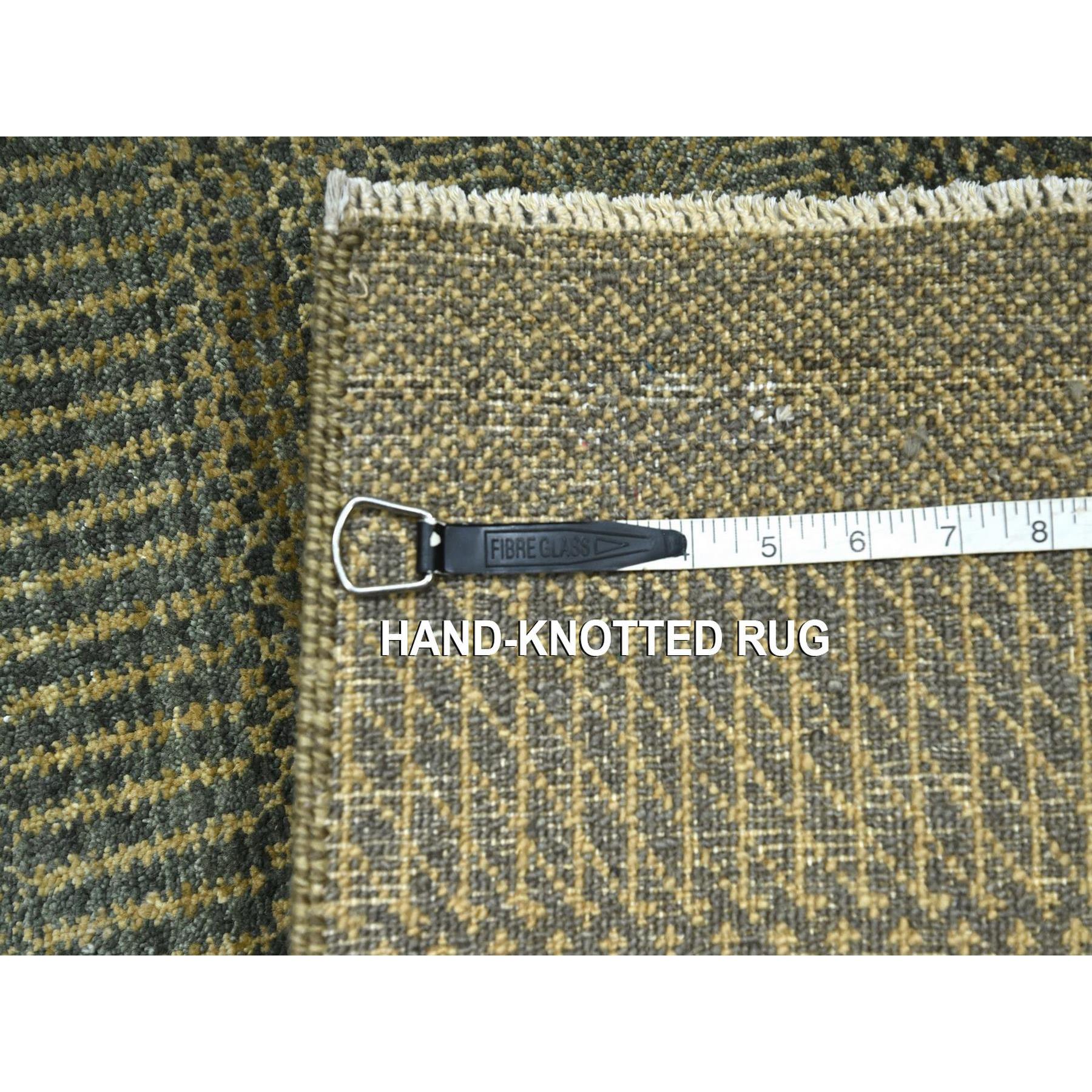 2'x3' Umber Brown, Lush and Plush, Sample, Modern Grass Design, Tone on Tone, Hand Knotted, Wool with touch of Silk, Mat, Oriental Rug Sh76483