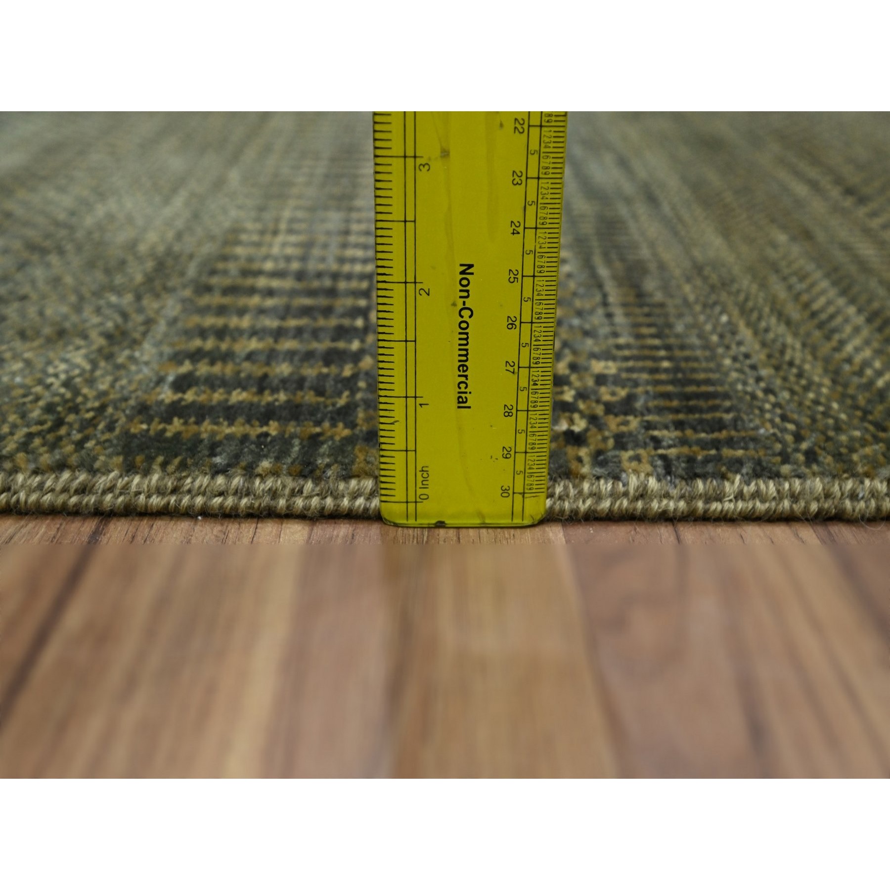 2'x3' Cedar Brown, Lush and Plush, Sample, Modern Grass Design, Hand Knotted, Wool with touch of Silk, Tone on Tone, Mat, Oriental Rug Sh76485