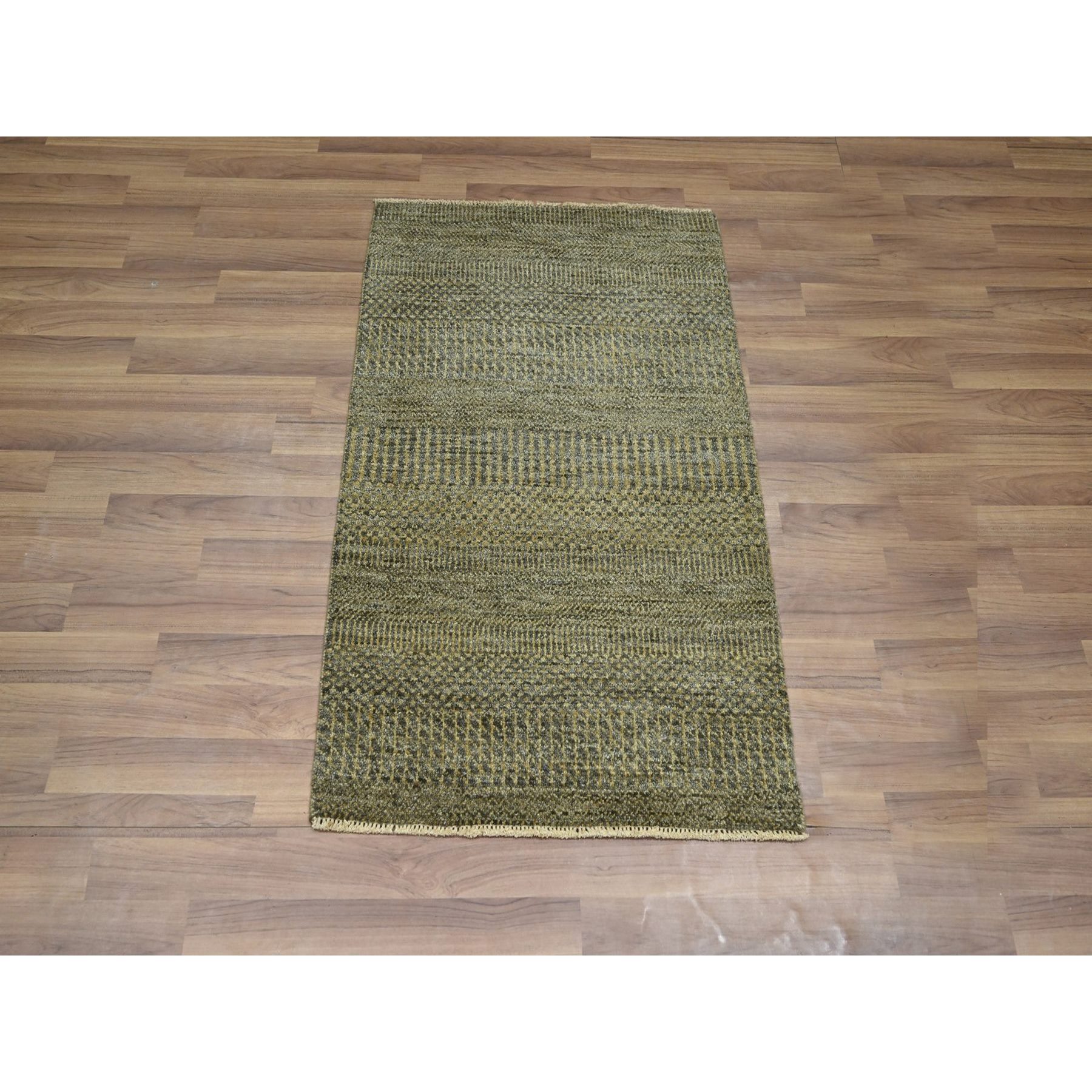 2'x3' Coffee Brown, Modern Grass Design, Hand Knotted, Wool with touch of Silk, Tone on Tone, Lush and Plush, Sample, Mat, Oriental Rug Sh76486