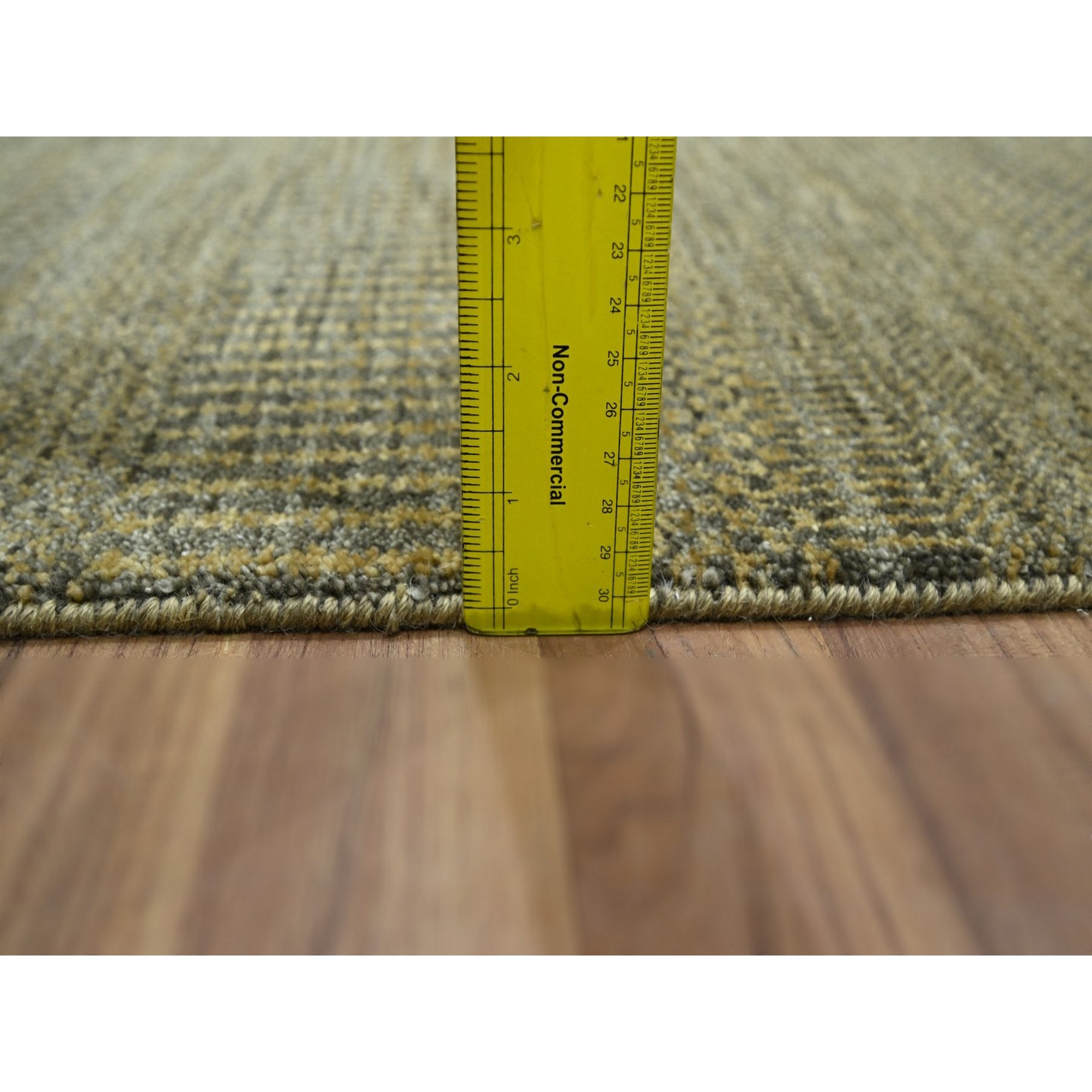 2'x3' Coffee Brown, Modern Grass Design, Hand Knotted, Wool with touch of Silk, Tone on Tone, Lush and Plush, Sample, Mat, Oriental Rug Sh76486