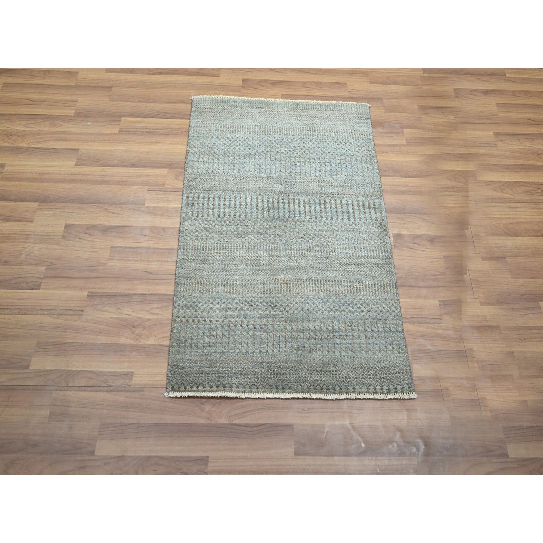 2'x3' Stone Blue, Modern Grass Design, Hand Knotted, Wool with touch of Silk, Tone on Tone, Lush and Plush, Sample, Mat, Oriental Rug Sh76490