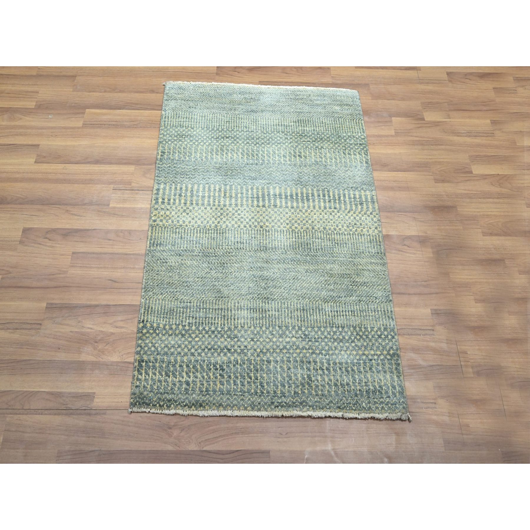 2'x3' Misty Gray, Hand Knotted, Modern Grass Design, Wool with touch of Silk, Tone on Tone, Lush and Plush, Mat, Sample, Oriental Rug Sh76495