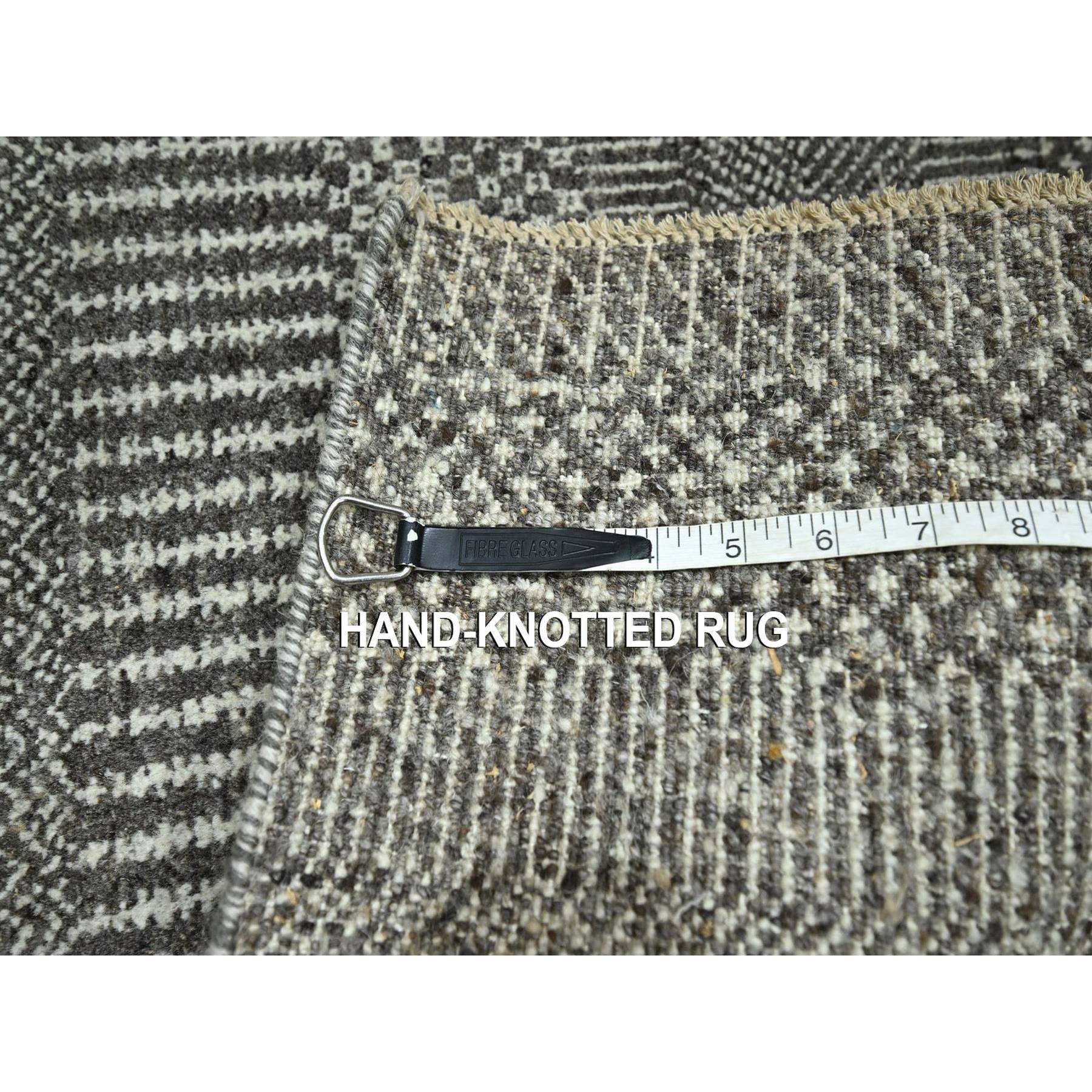 2'x3' Dim Gray, Wool with touch of Silk, Lush and Plush, Sample, Modern Grass Design, Tone on Tone, Hand Knotted, Mat, Oriental Rug Sh76505