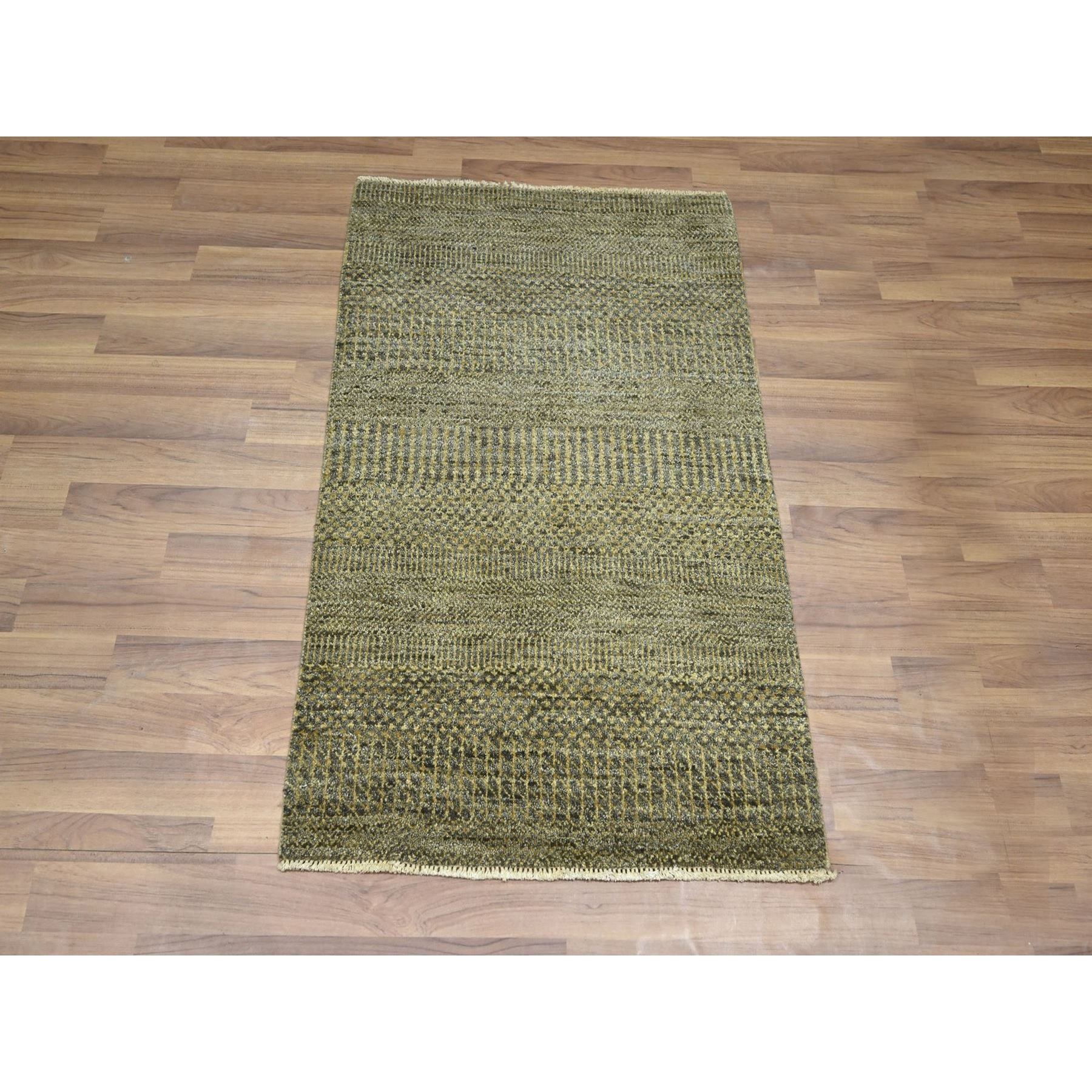 2'x3' Coffee Brown, Modern Grass Design, Wool with touch of Silk, Tone on Tone, Lush and Plush, Hand Knotted, Mat, Oriental Rug Sh76513