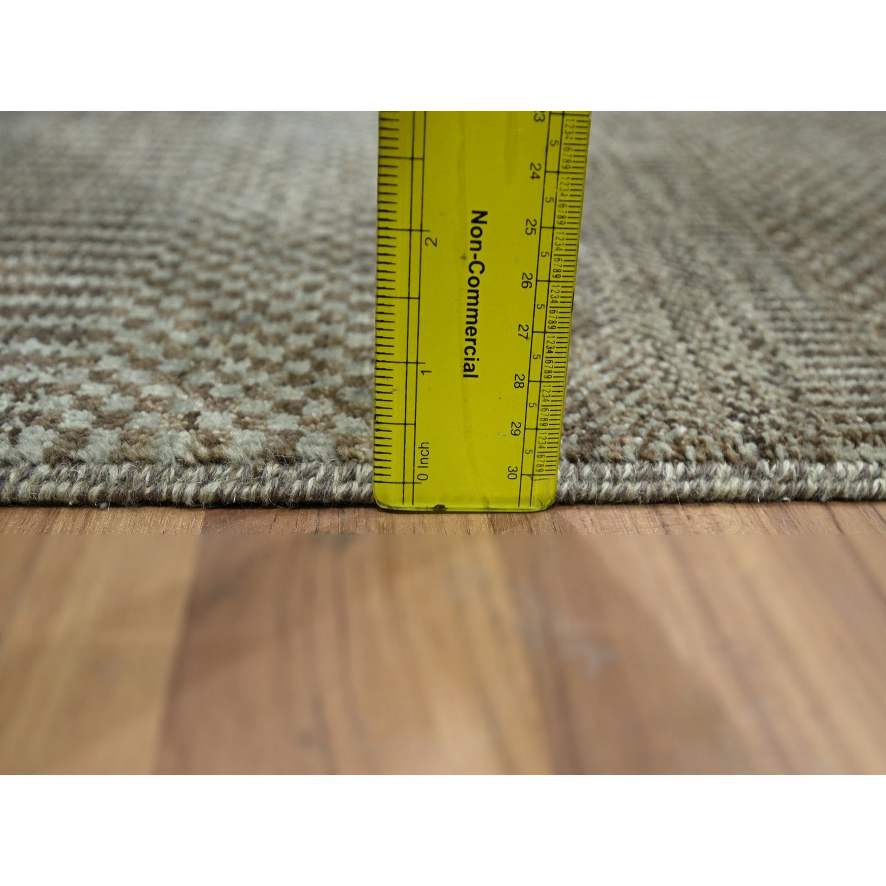 2'x3' Mocha Brown, Wool with touch of Silk, Tone on Tone, Lush and Plush, Hand Knotted, Modern Grass Design, Mat, Oriental Rug Sh76517