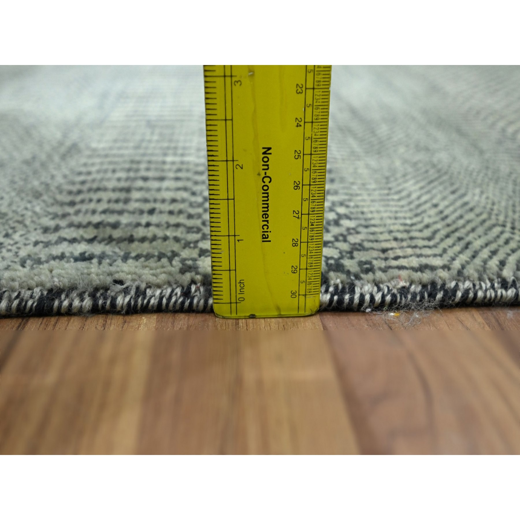 2'x3' Cloud Gray, Lush and Plush, Hand Knotted, Modern Grass Design, Sample, Wool with touch of Silk, Tone on Tone, Mat, Oriental Rug Sh76534