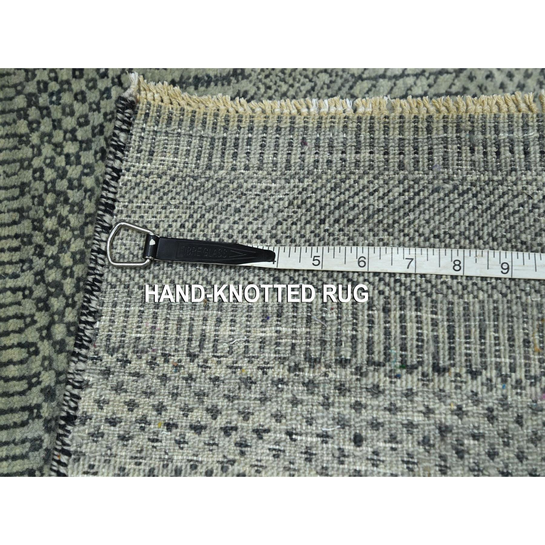 2'x3' Cloud Gray, Lush and Plush, Hand Knotted, Modern Grass Design, Sample, Wool with touch of Silk, Tone on Tone, Mat, Oriental Rug Sh76534