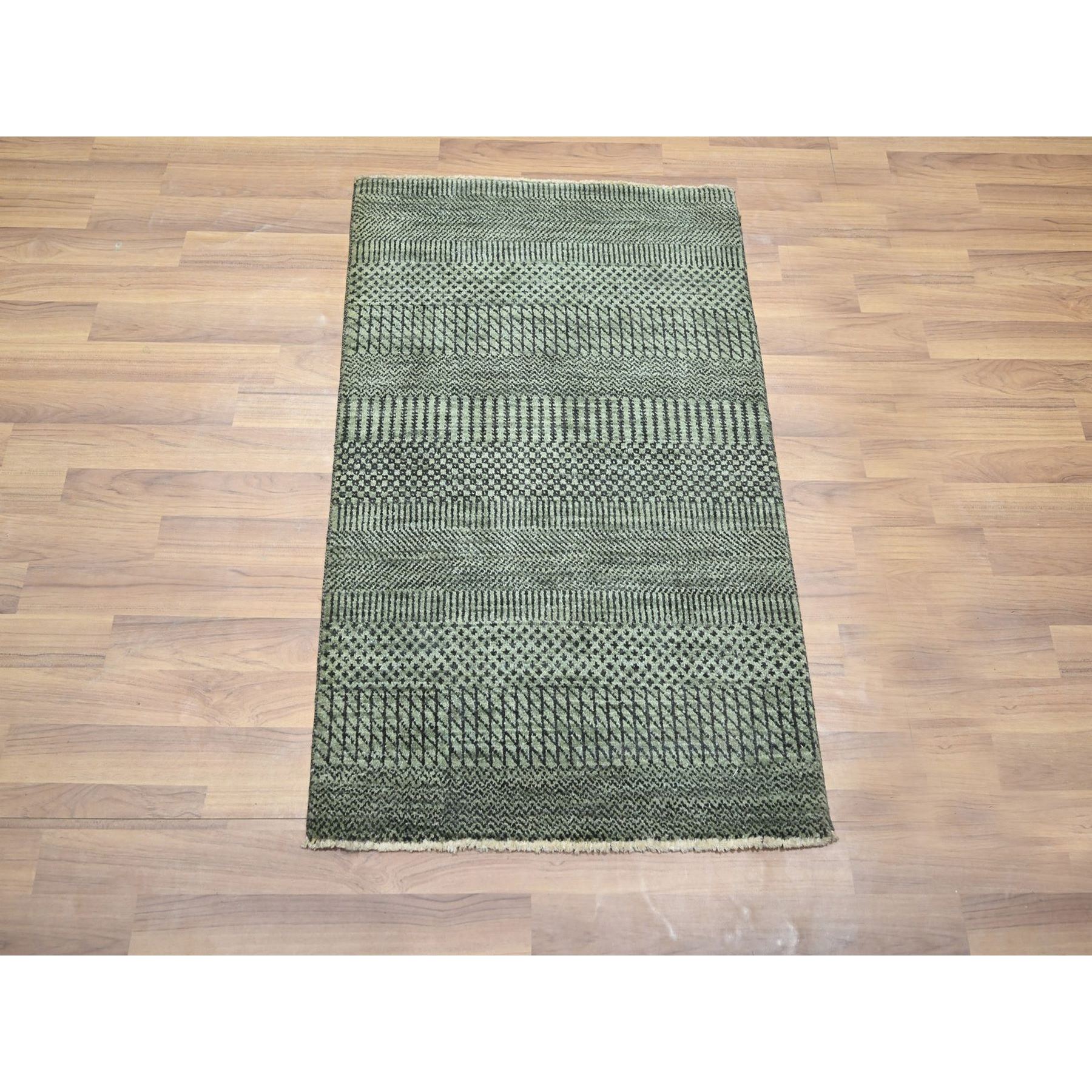 2'x3' Sage Green, Modern Grass Design, Sample, Wool with touch of Silk, Tone on Tone, Lush and Plush, Hand Knotted, Sample, Mat, Oriental Rug Sh76538