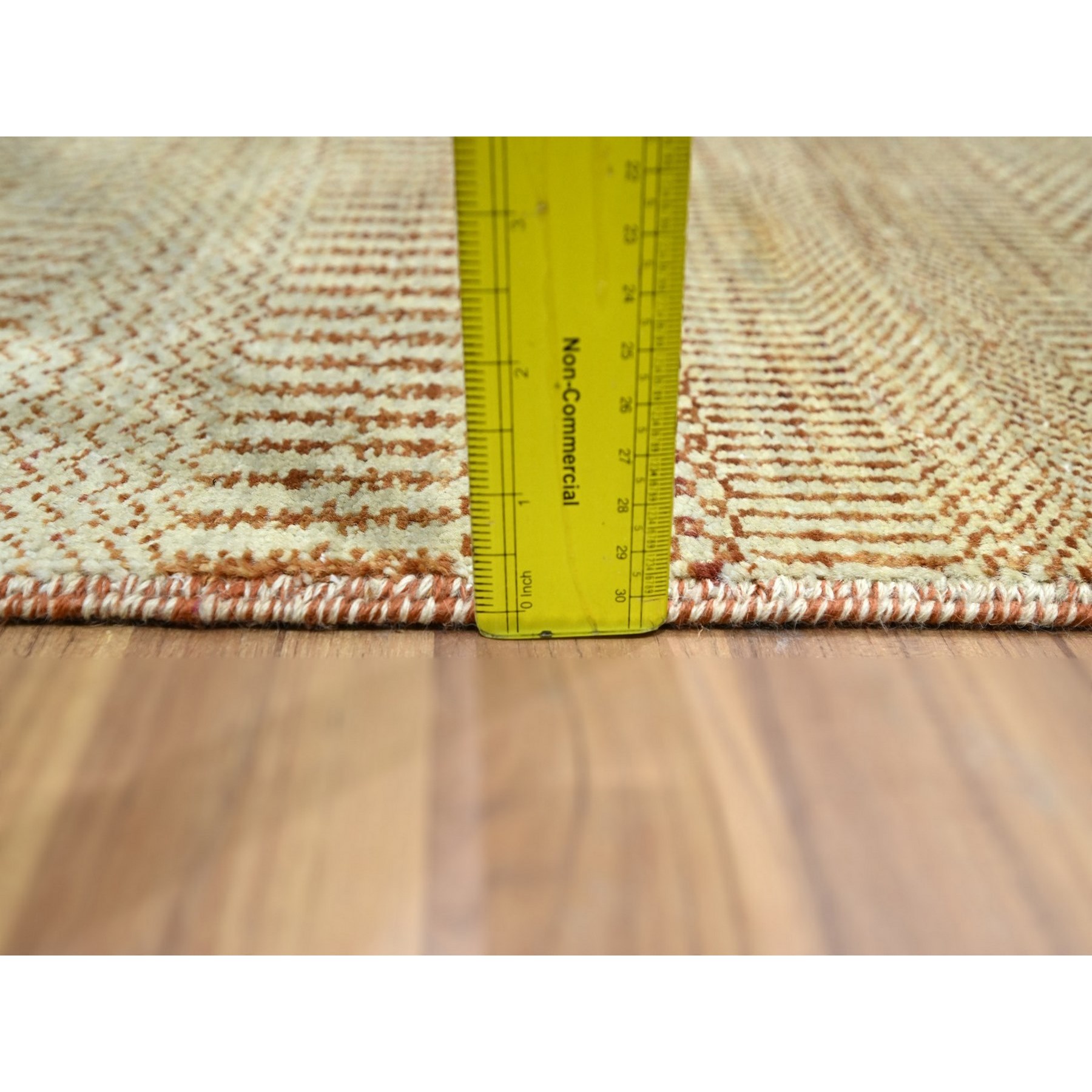 2'x3' Beige, Wool with touch of Silk, Tone on Tone, Lush and Plush, Hand Knotted, Modern Grass Design, Sample, Mat, Oriental Rug Sh76539