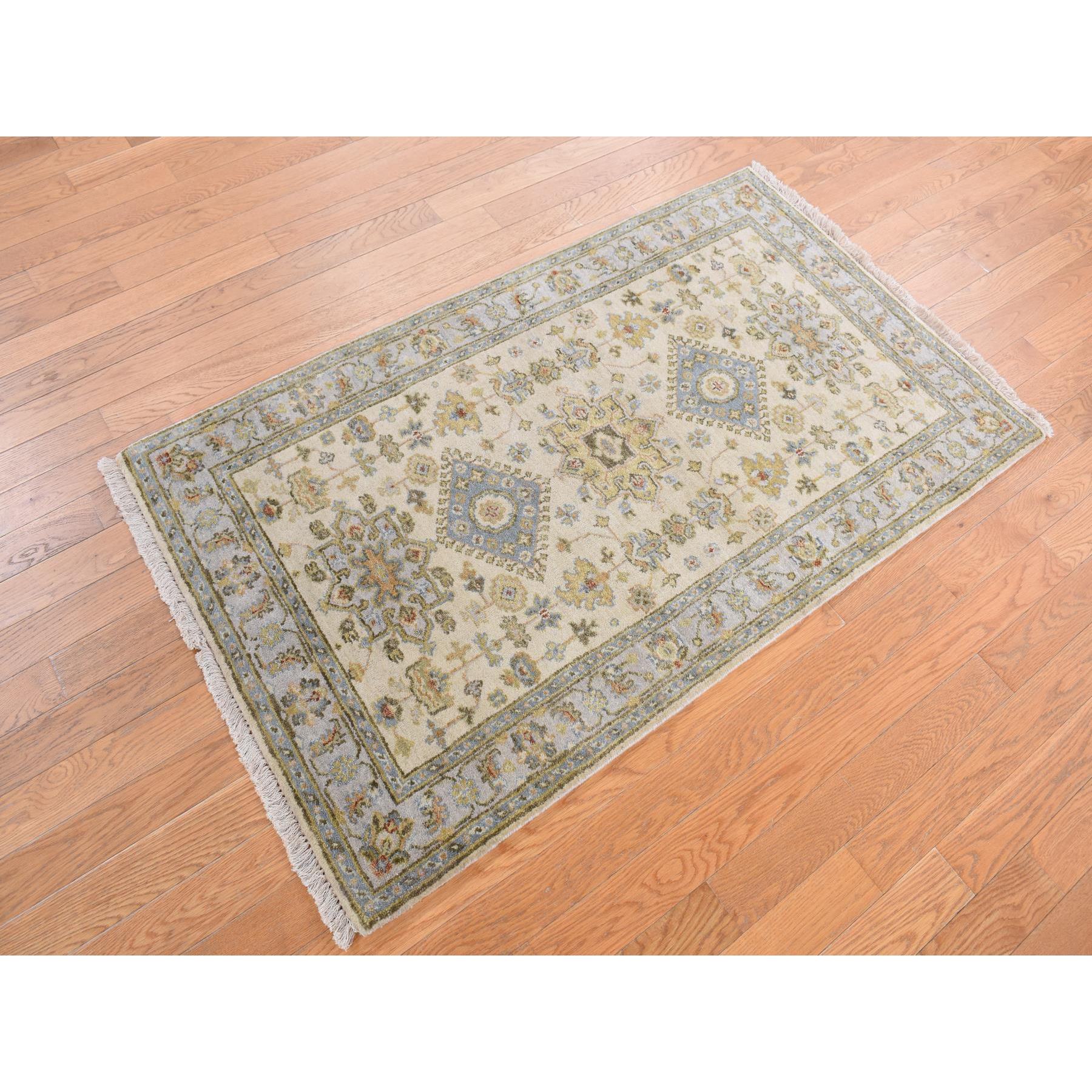  Wool Hand-Knotted Area Rug 3'0