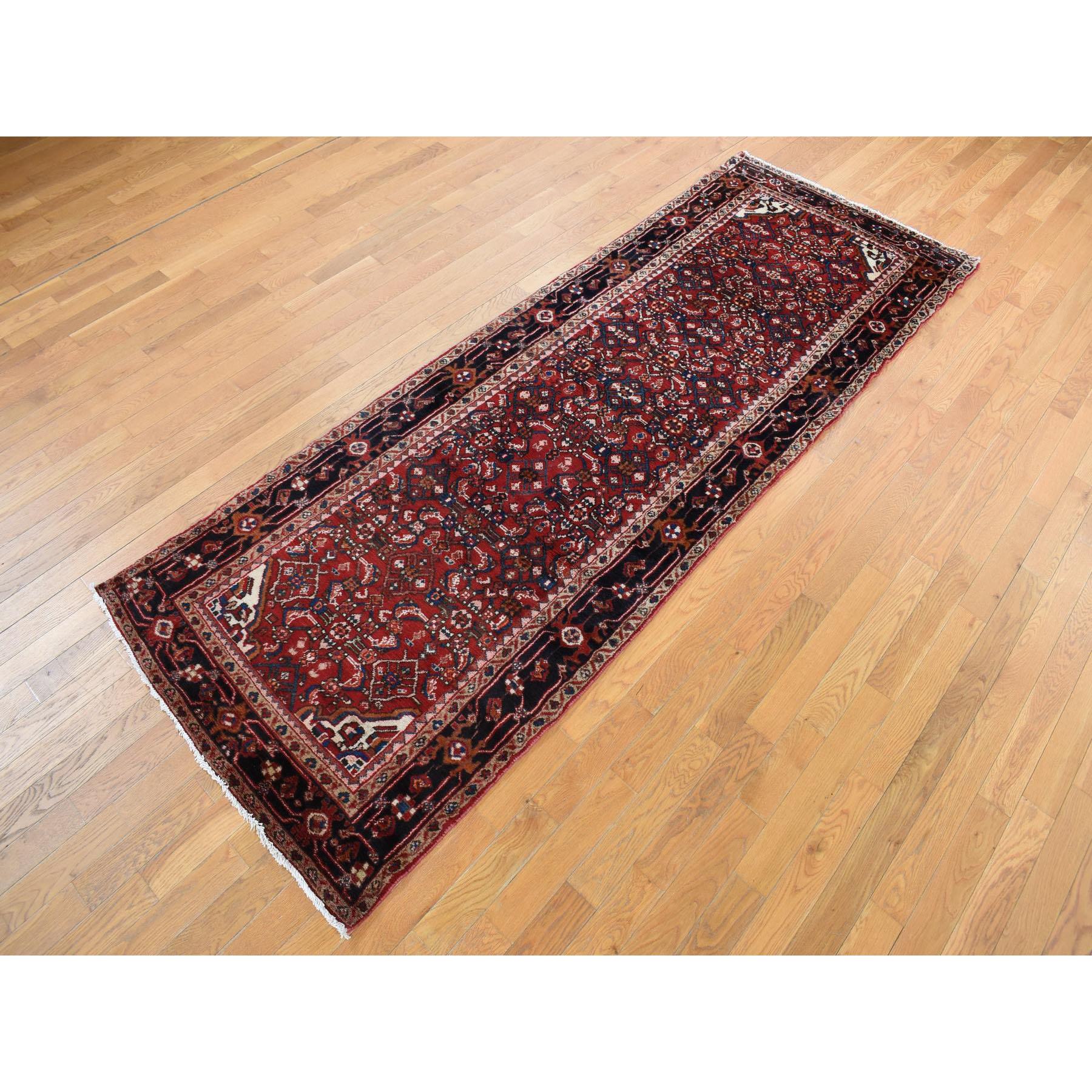 traditional Wool Hand-Knotted Area Rug 3'7