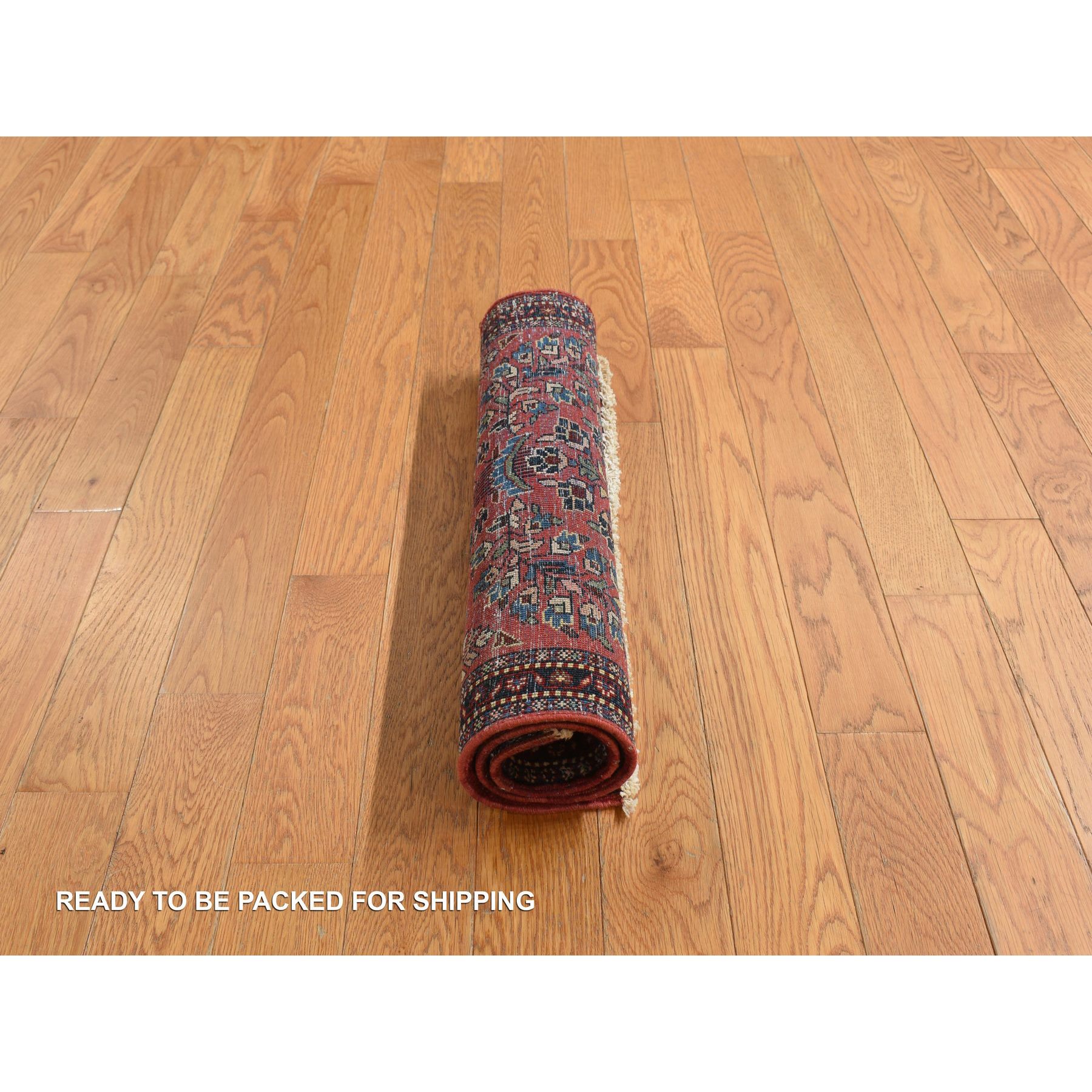 1'10"x2'6" Dahlia Red, Antique Persian Sarouk, Organic Wool, Hand Knotted Even Wear, Mat In Good Condition, Oriental Rug Sh78188