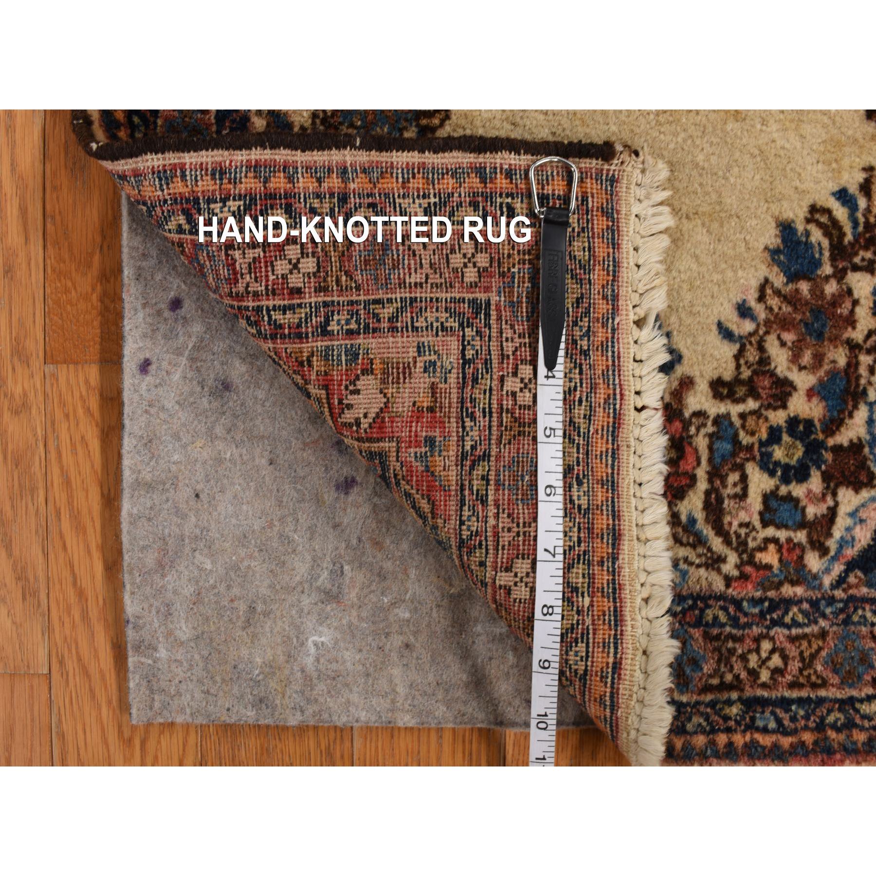2'x4' Bone White, 100% Wool, Even Wear, Hand Knotted Open Field Medallion Design, Antique Persian Sarouk Mat In Good Condition, Clean and Soft Full Pile, Oriental Rug Sh78193