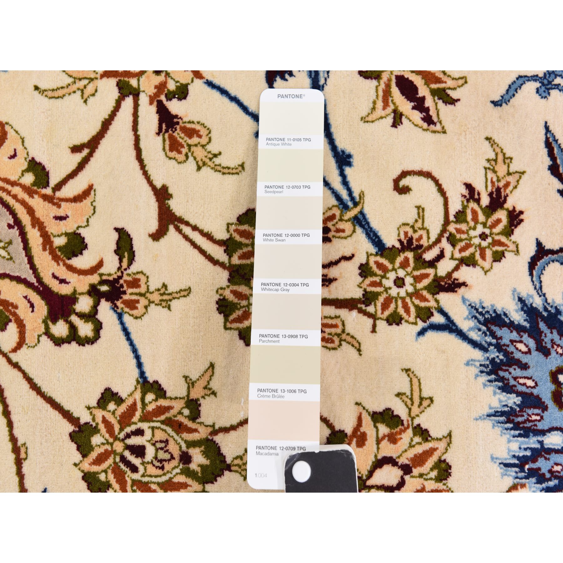 10'1"x14'8" Parchment Ivory, Vintage Persian Esfahan, 400 KPSI, Good Condition, Clean, Soft and Pliable, Hand Knotted, Wool and Silk on Silk Oriental Rug Sh78353