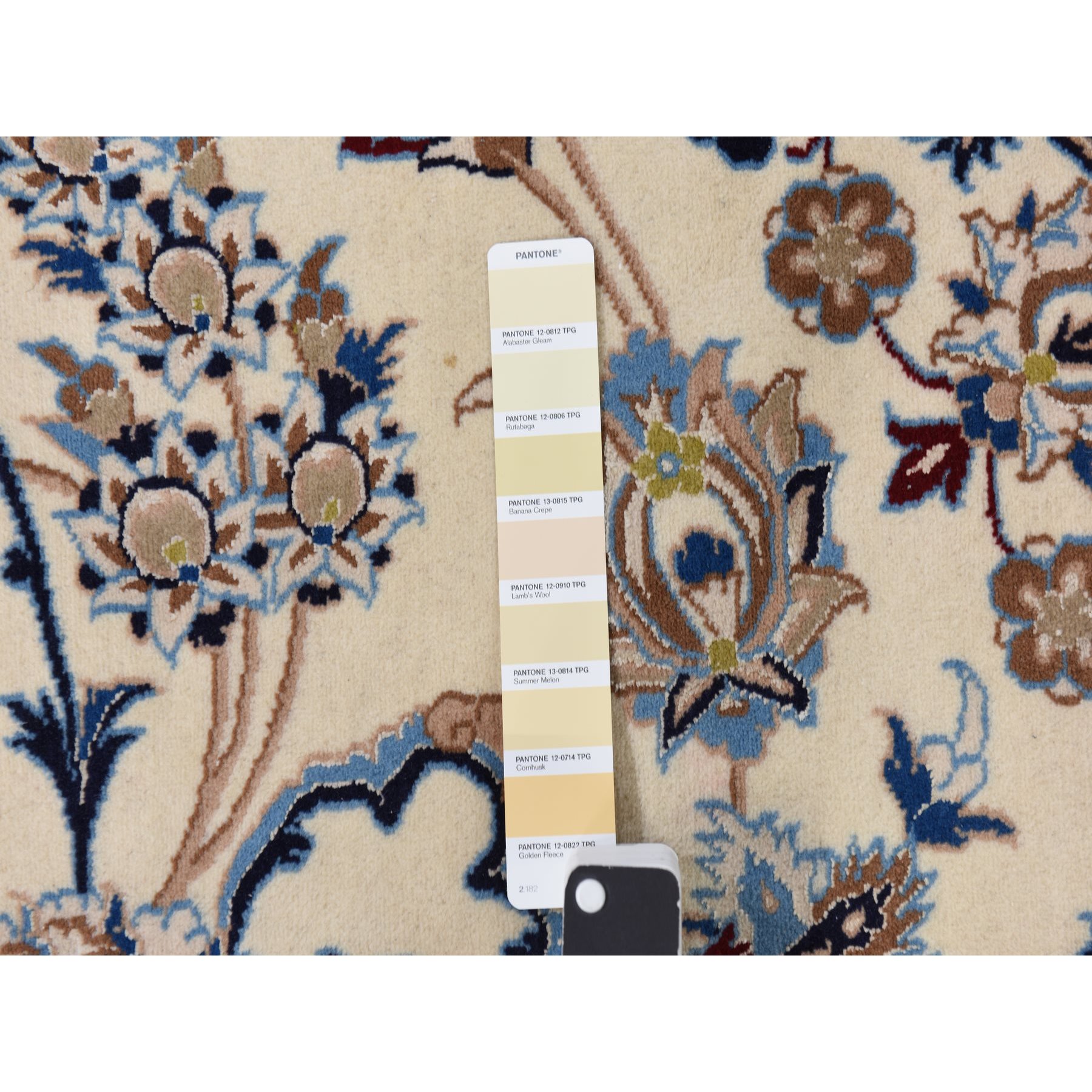 13'7"x20'7" Linen White, Mansion Sized Persian Nain with Medallion Design, Finely Made, 300 KPSI, Wool and Silk, Hand Knotted, Oriental Rug Sh78375