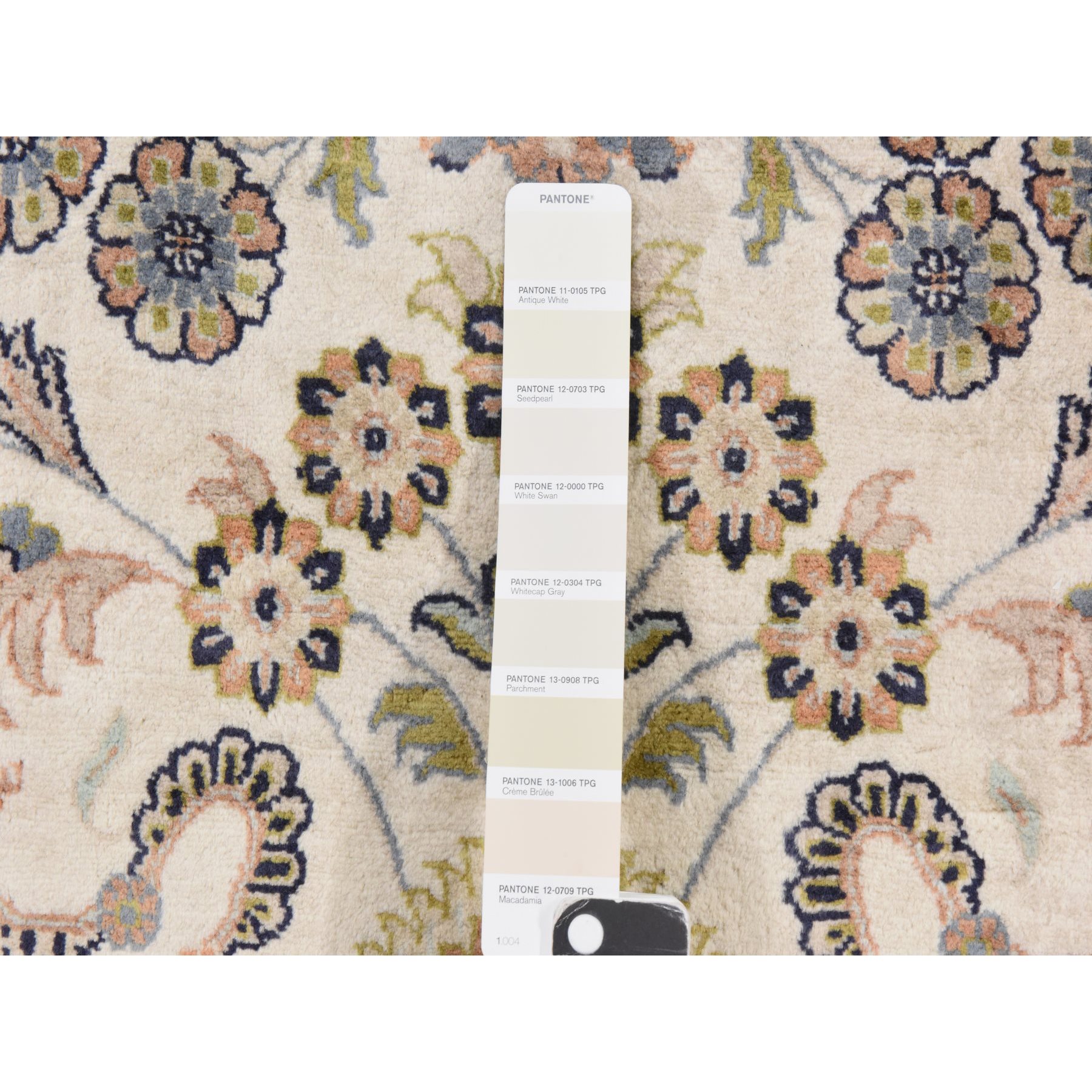 9'x13' Swan White, Vintage Indo Persian Kashan, Hand Spun New Zealand Wool with 300 KPSI, Clean, Soft, Full Pile, Hand Knotted, Oriental Rug Sh78420
