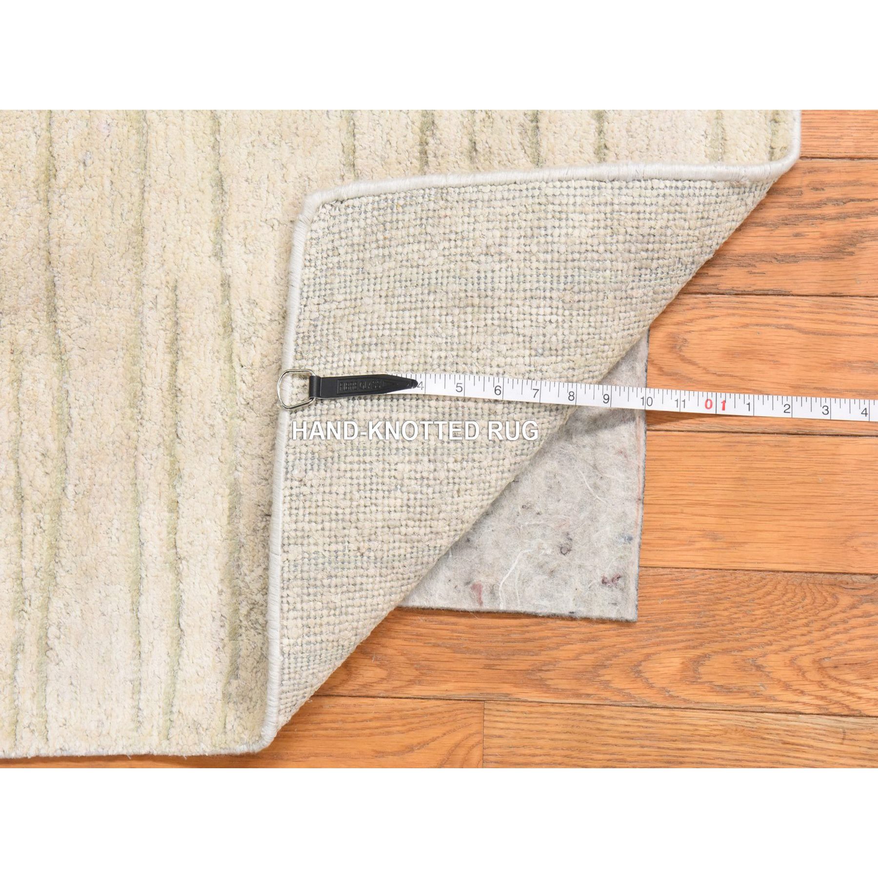 2'x3' Pristine White, Distressed, Wool and Silk, Sample, Strike Off, Hand Knotted, Mat, Oriental Rug Sh78445